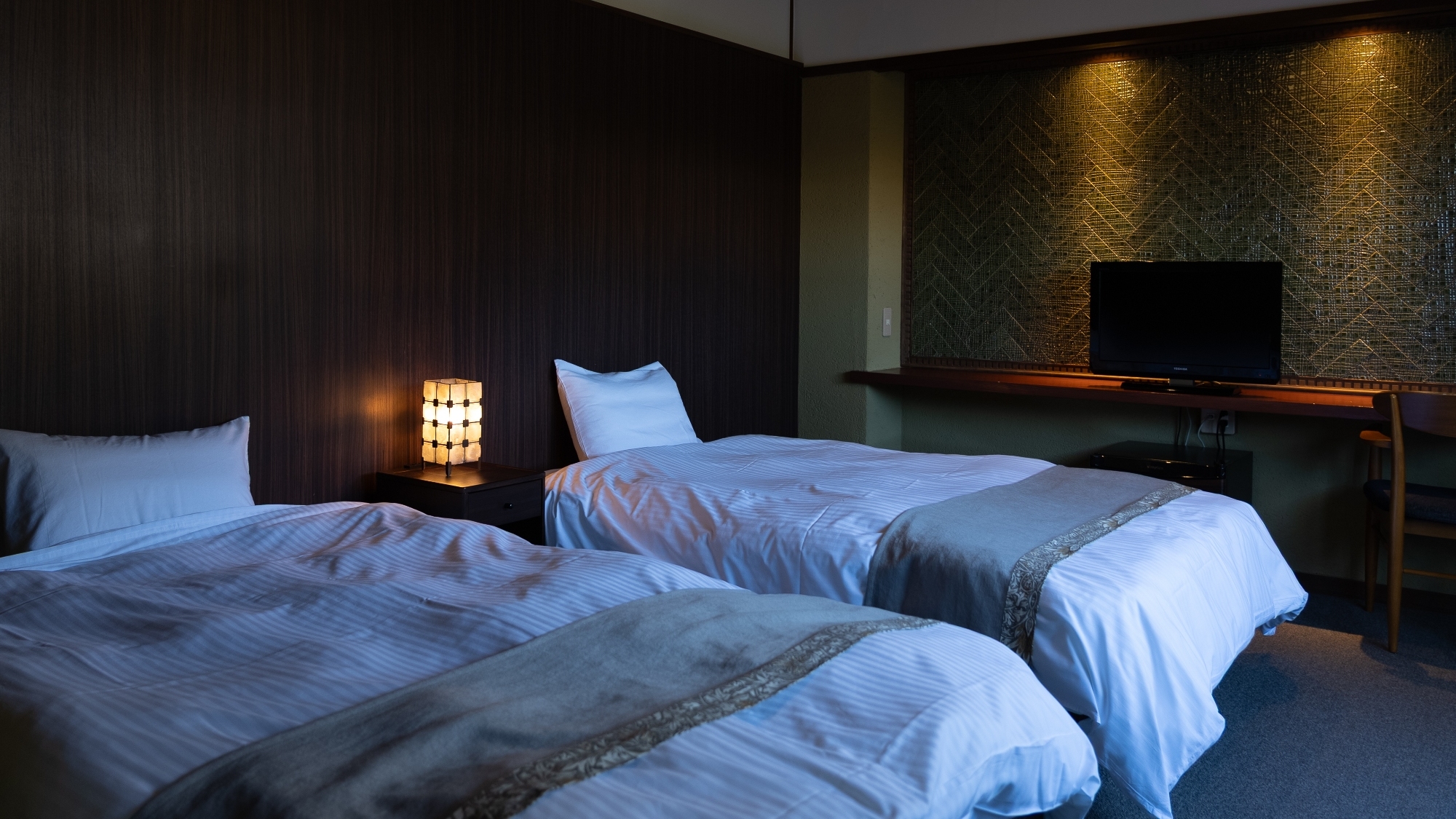 - 奏（そう）：心地よい滞在を叶える和モダンルーム