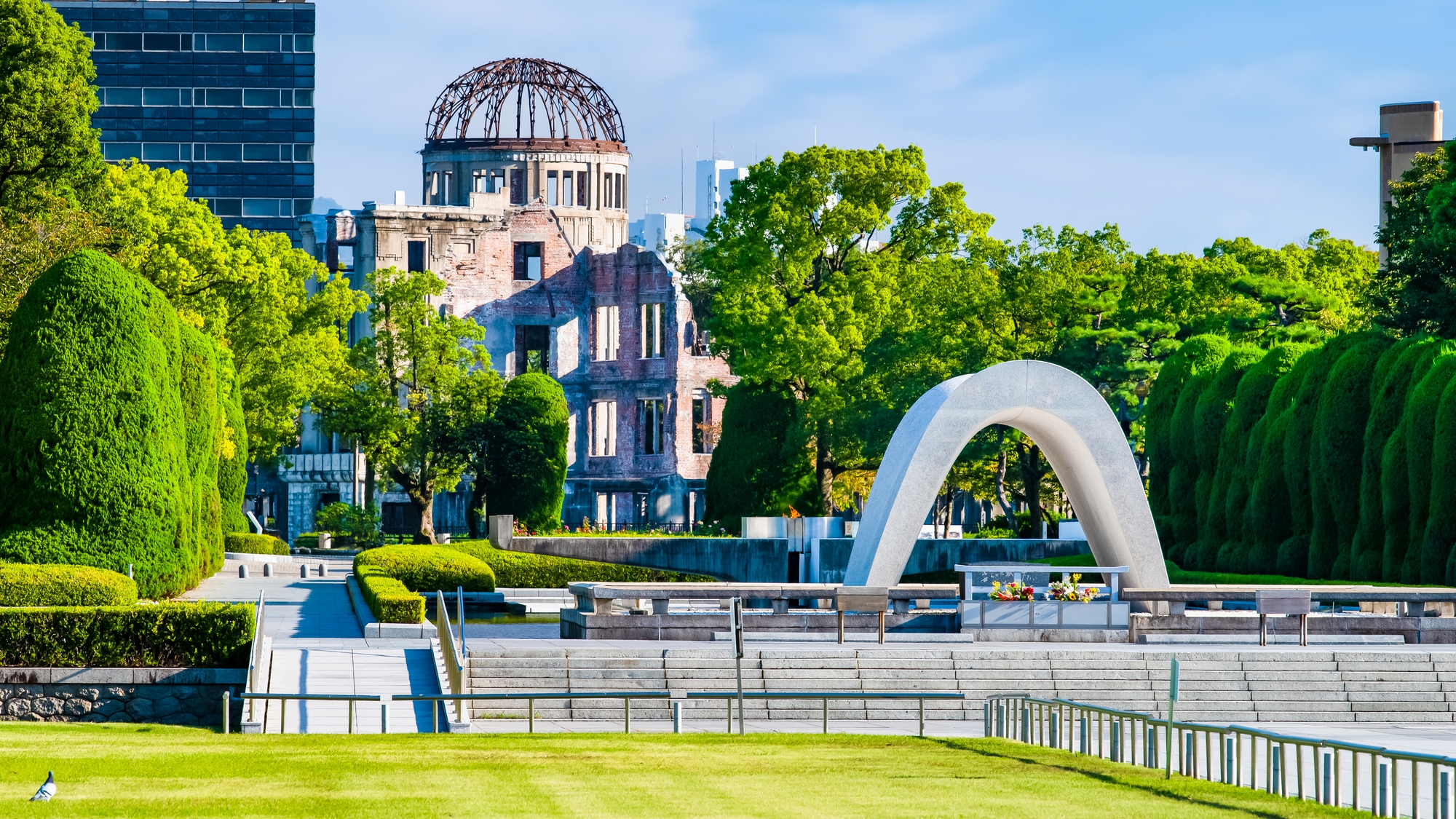 【当館から徒歩約24分】世界遺産に登録されており、平和の尊さを伝える場所「平和記念公園・原爆ドーム」