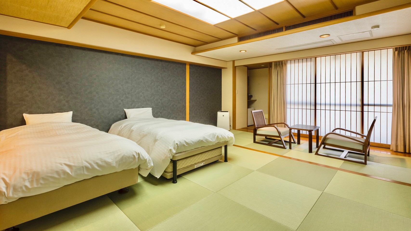 【コンフォート*ベッド】シングルベッドを2台設置したお部屋です。