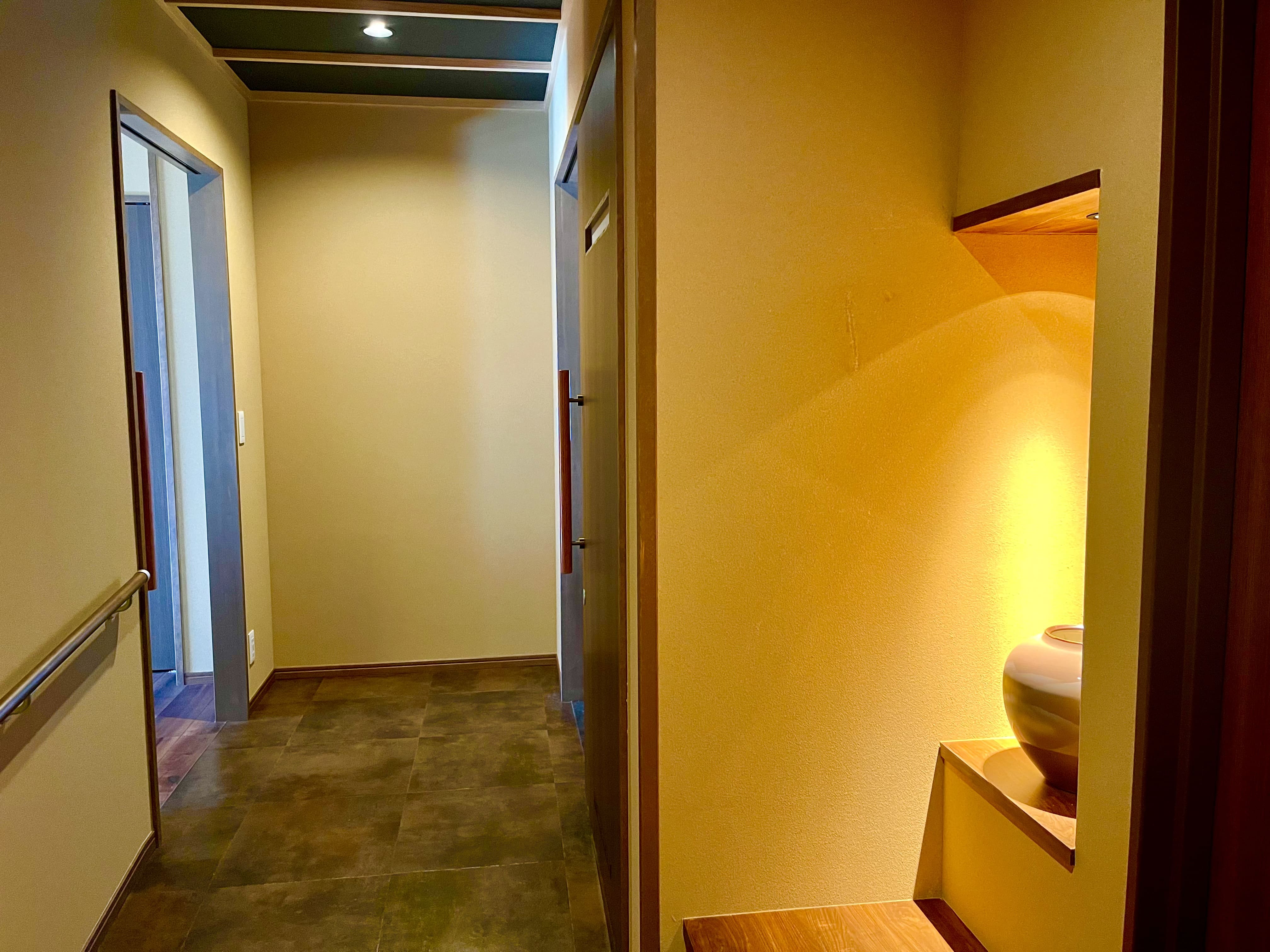 露天風呂付和洋室の内装