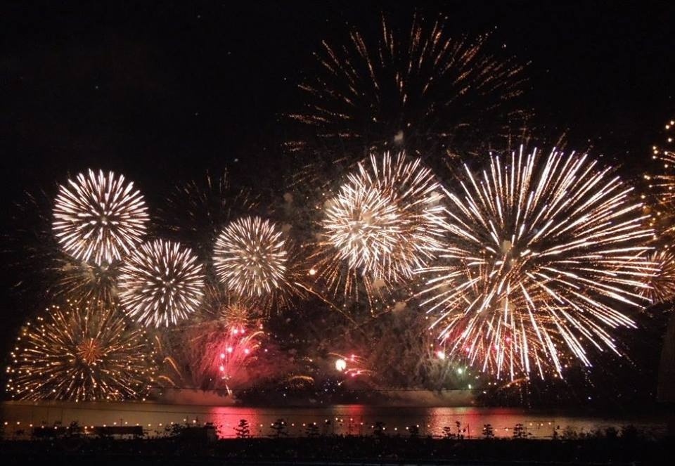 【８／１６宮津燈籠流し花火大会】★間近で花火を堪能　特典☆観覧席券付☆彡