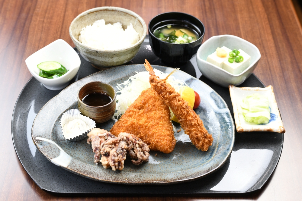 選べる定食（海鮮ミックスフライ）