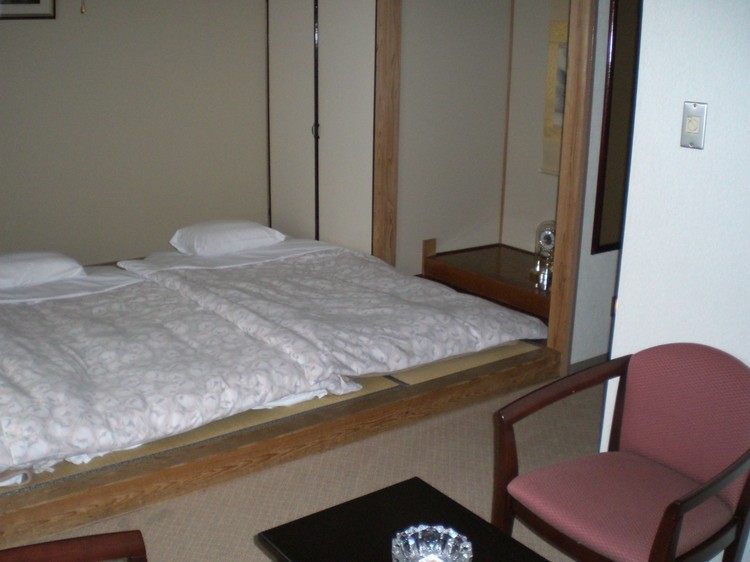 Japanese-style room 1