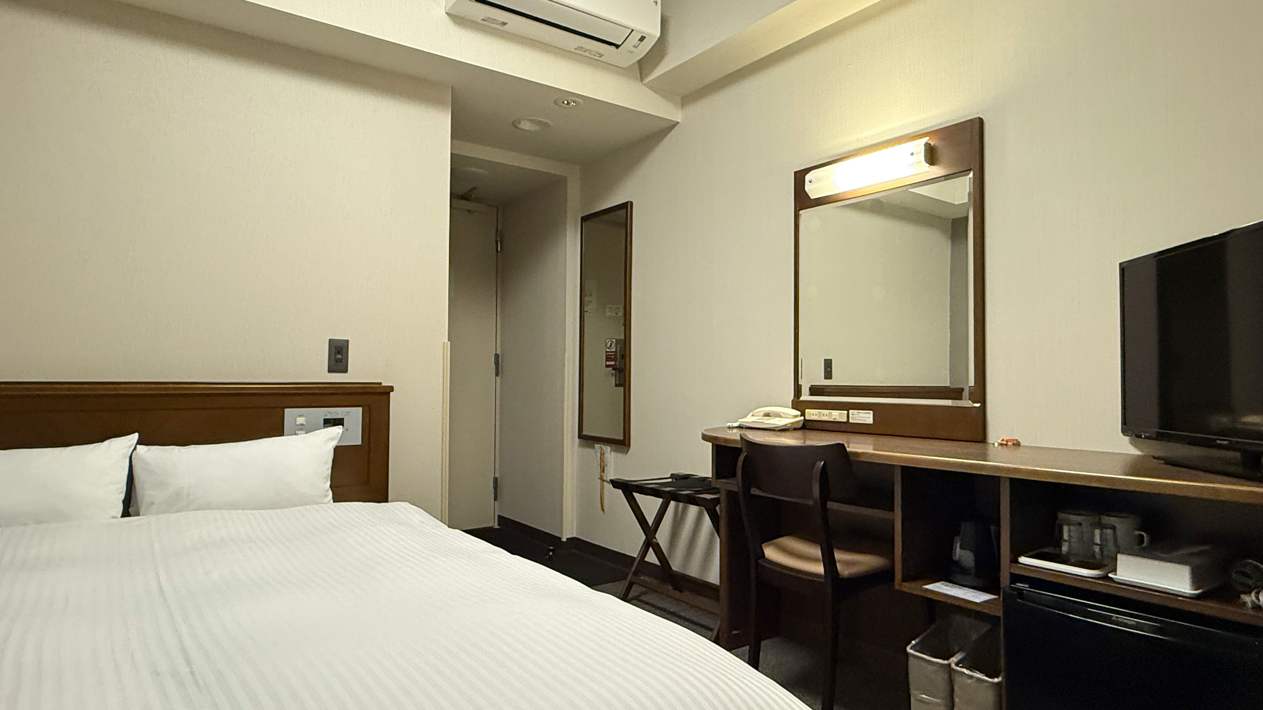 《スタンダードセミダブル》お2人でもひろびろとご利用いただけます