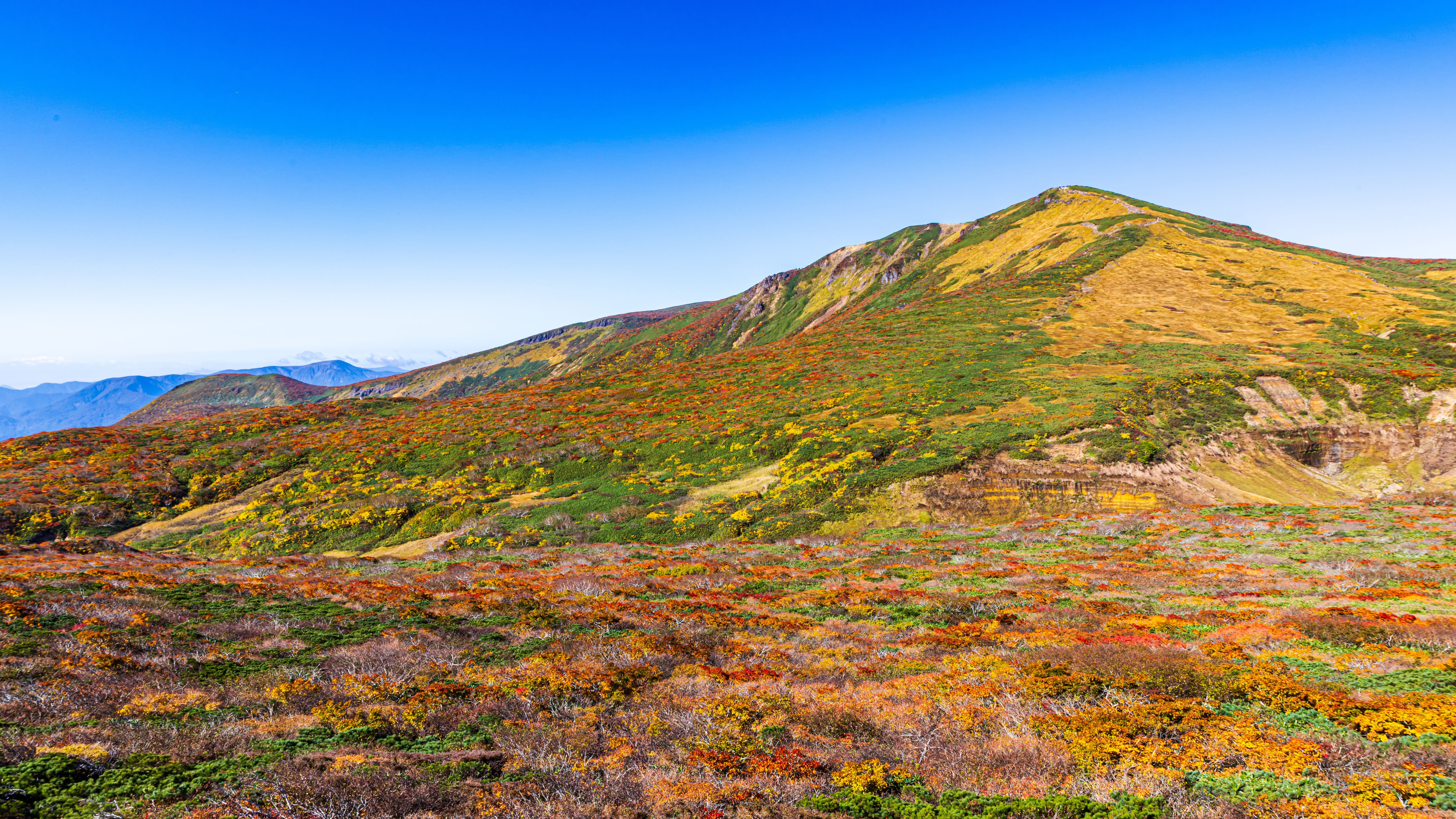 《栗駒山》約60分／40km