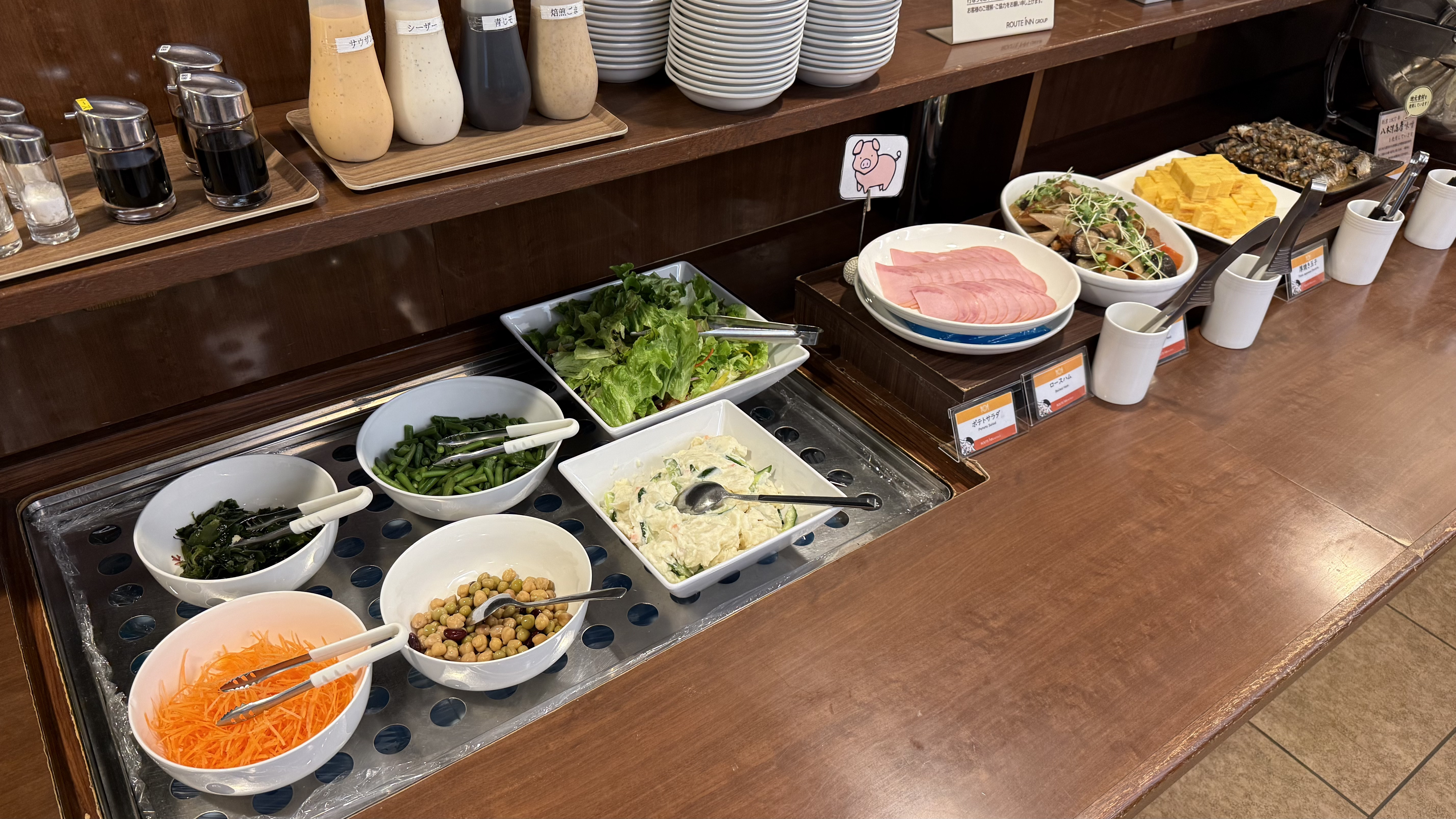 《朝食バイキング》サラダバー