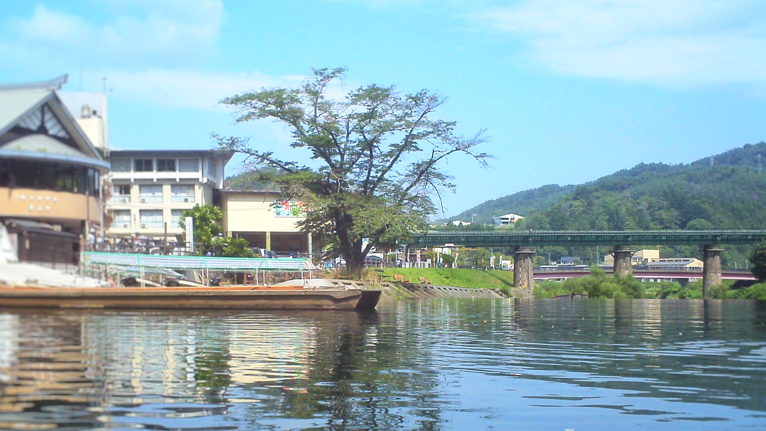 《猊鼻渓(げいびけい)》鉄橋