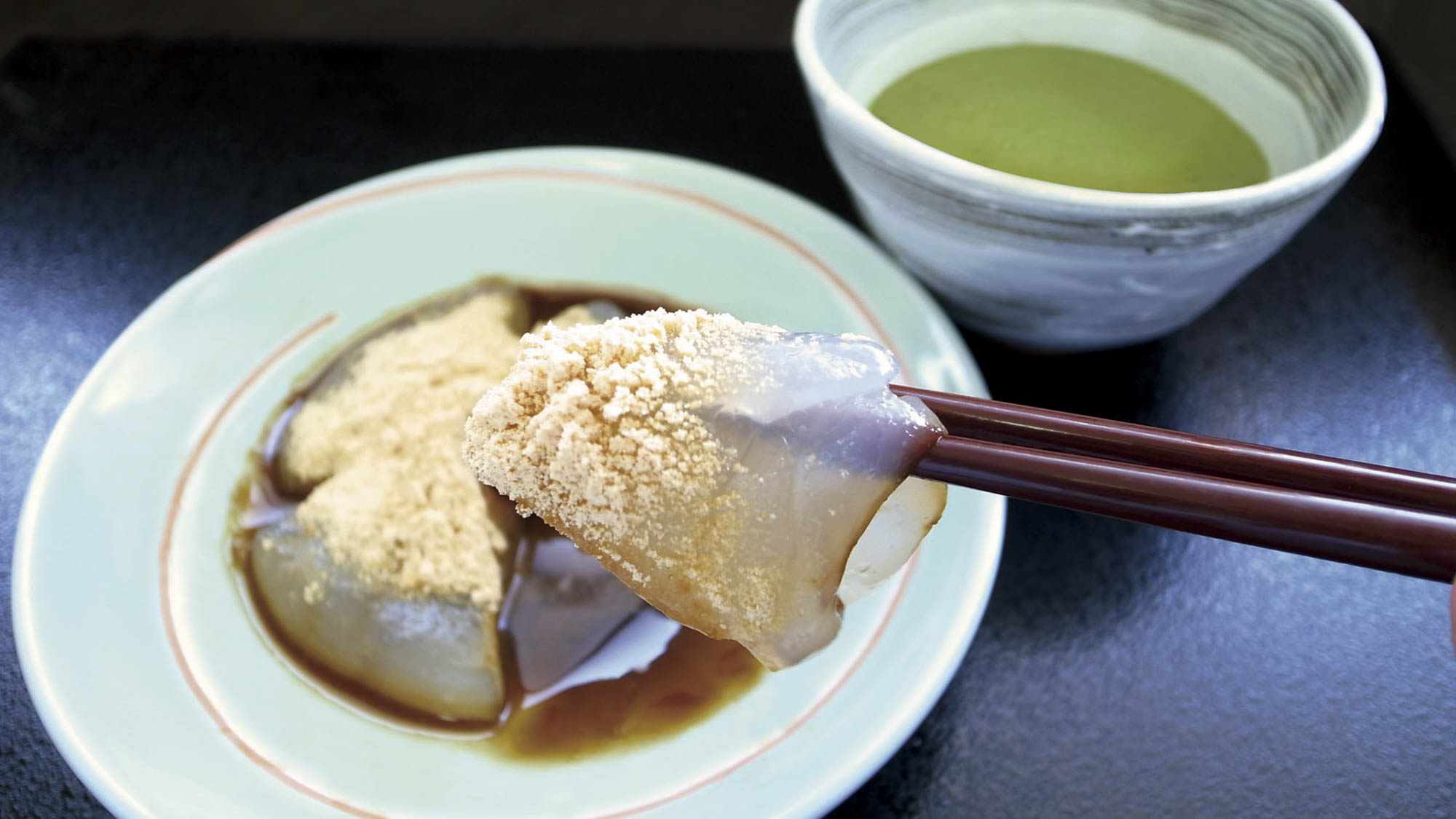 【吉野本葛天極堂"葛もち"】お好みで黒蜜ときな粉をかけてお召し上がりください