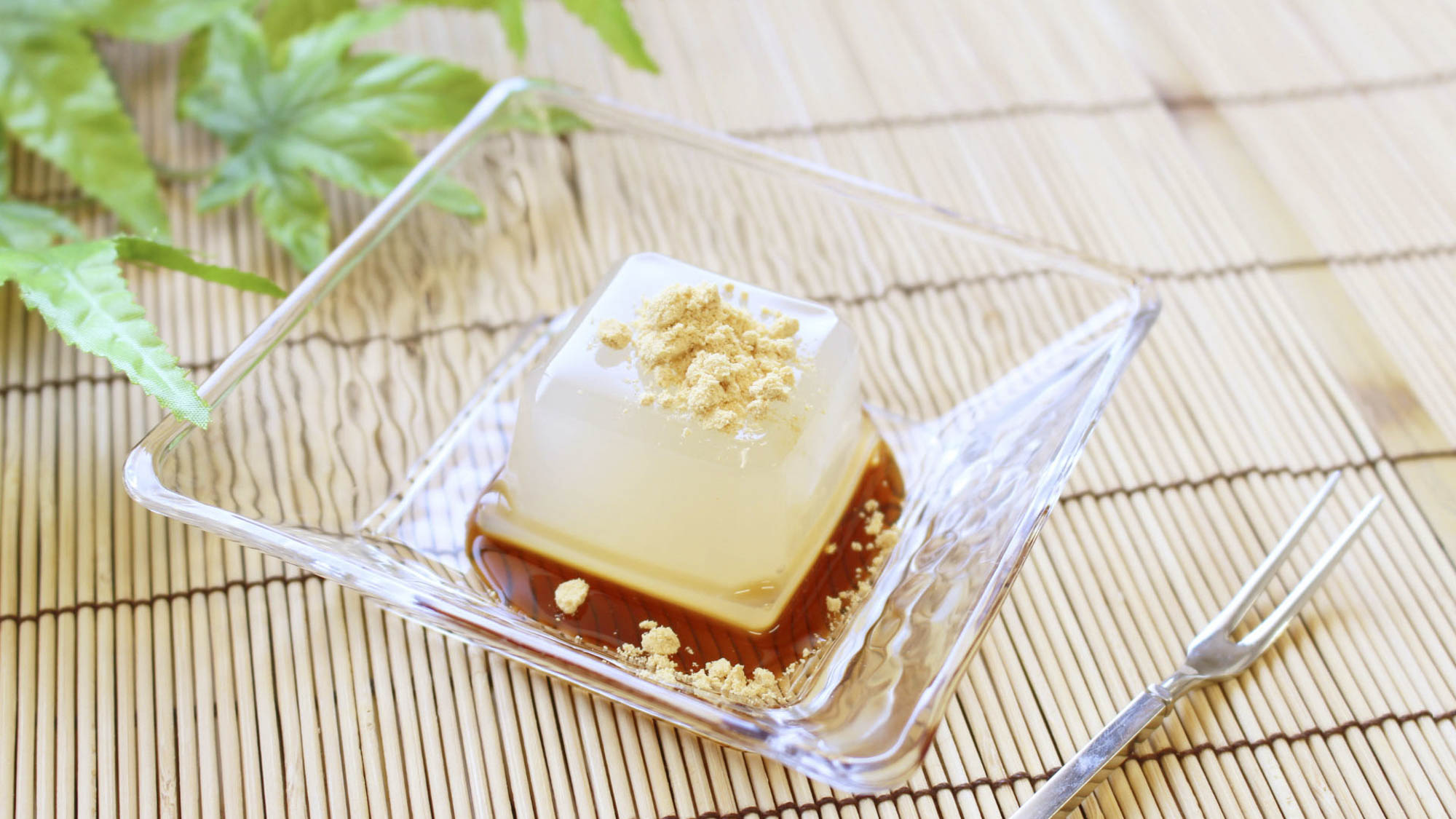 【吉野本葛天極堂"葛もち"】一人分ずつカップ入りで分けやすく、奈良のお土産としても人気