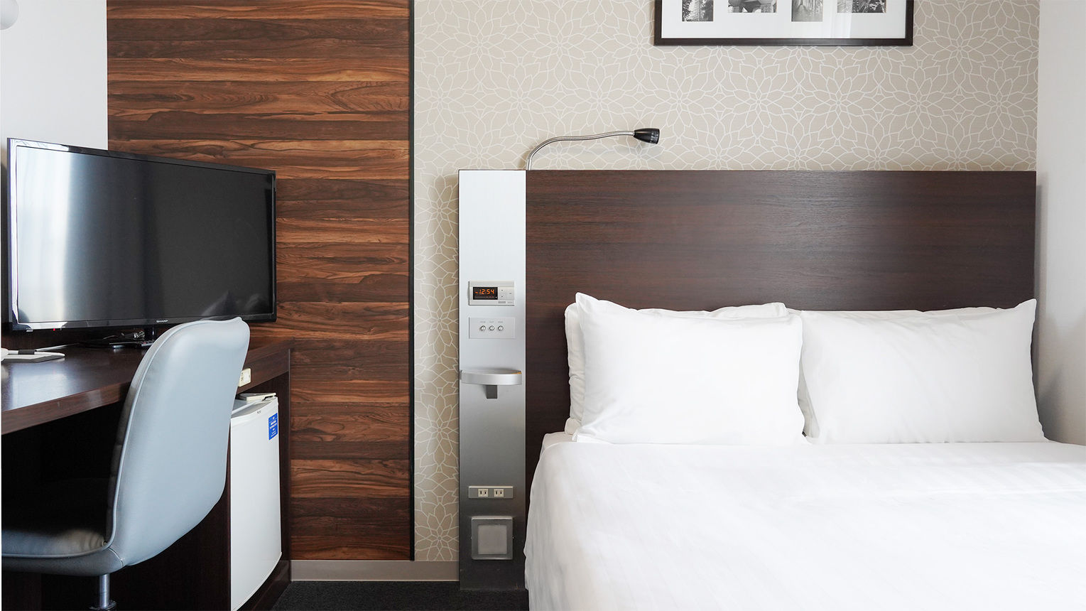 【ダブルスタンダード】客室の一例