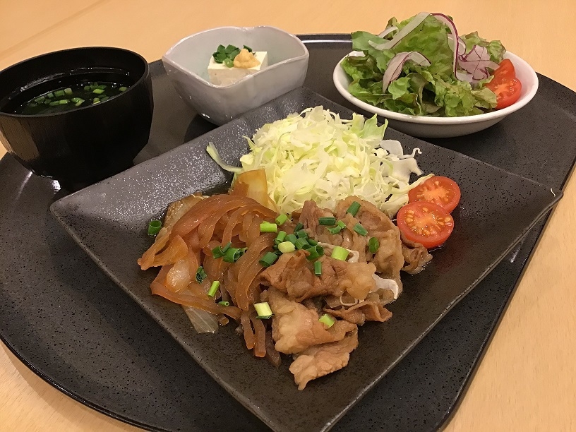 宿泊応援★お得な朝食＋夕食定食付プラン♪【朝食無料＆大浴場完備＆無料Wifi＆駐車場無料】