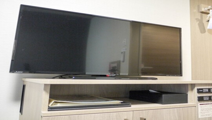グランドアネックス全客室には40型液晶テレビが常設してございます。