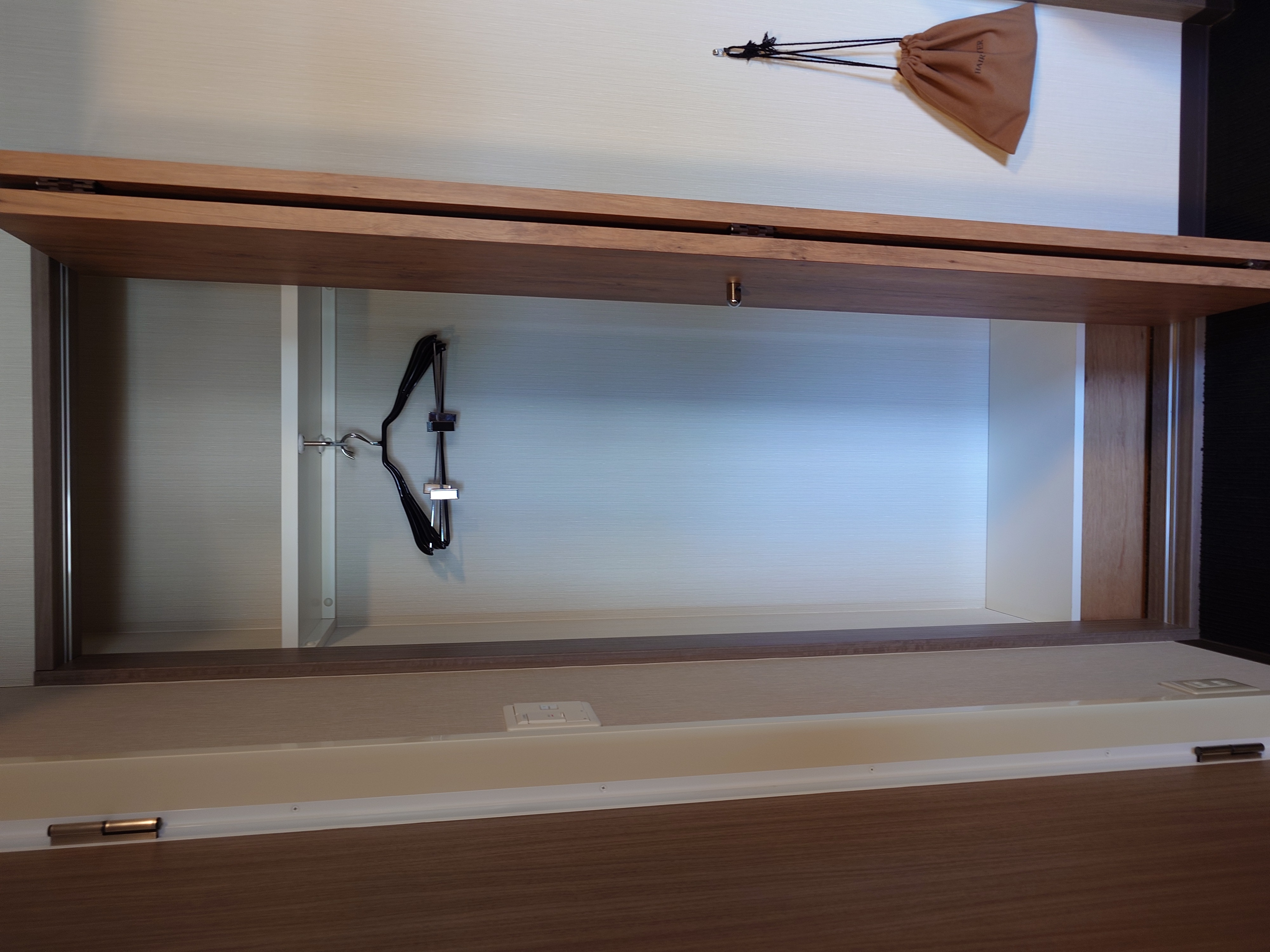 グランドアネックス　デラックスツイン　クローゼット