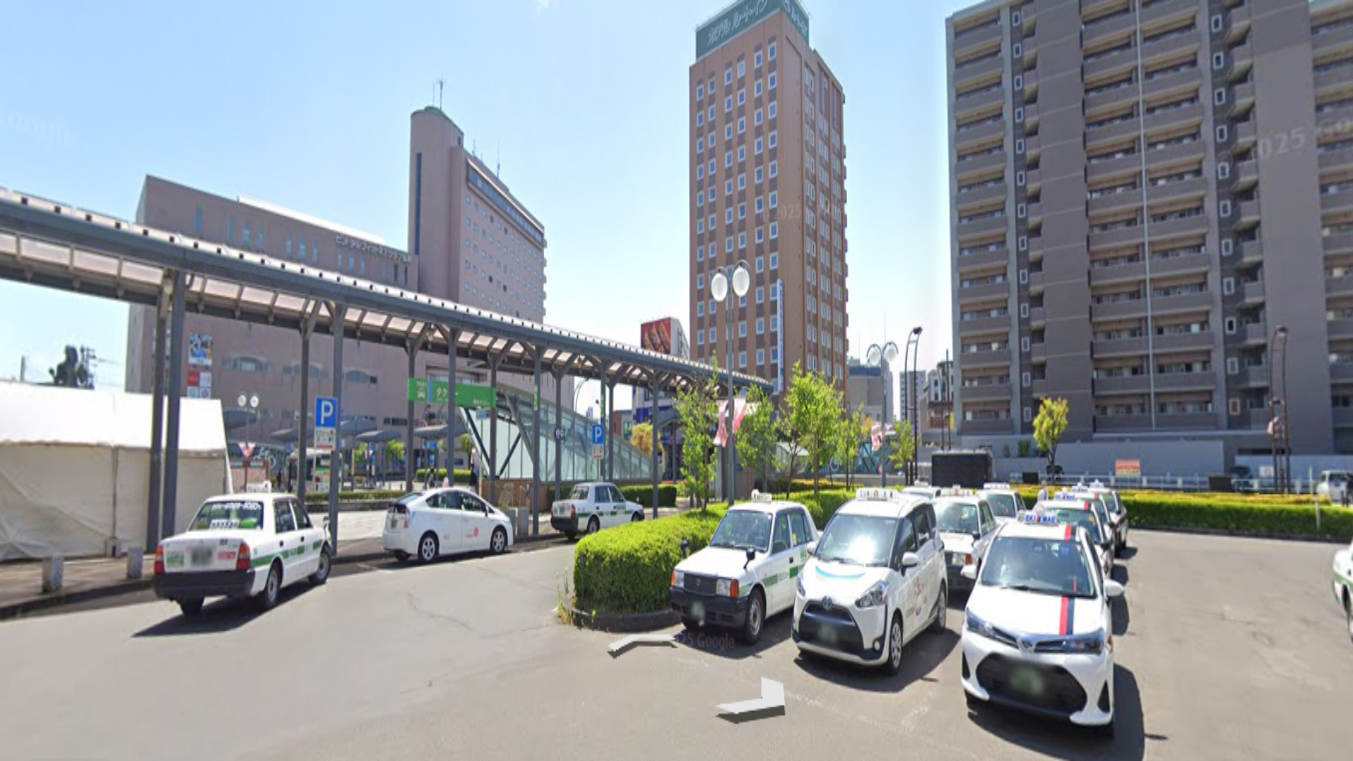 駅前タクシープール