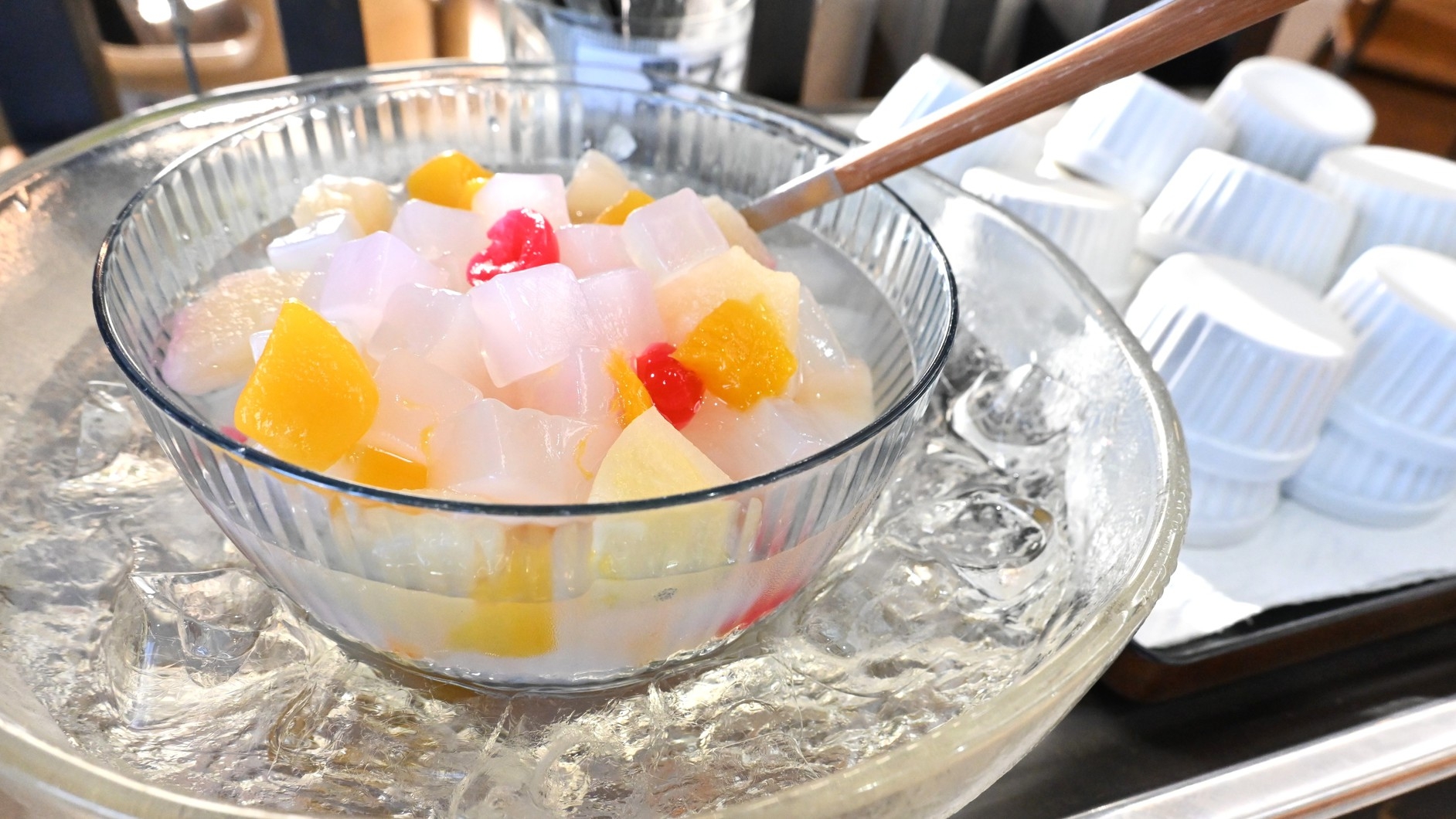 【駐車場なし】■連泊割引■２連泊〜★　朝食バイキング付き