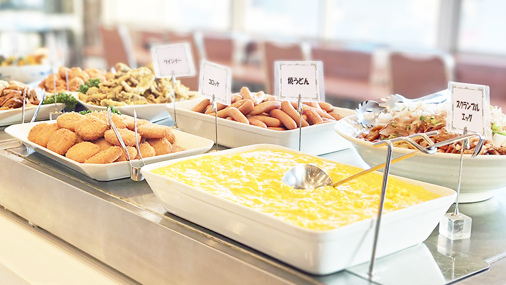 朝食バイキング2
