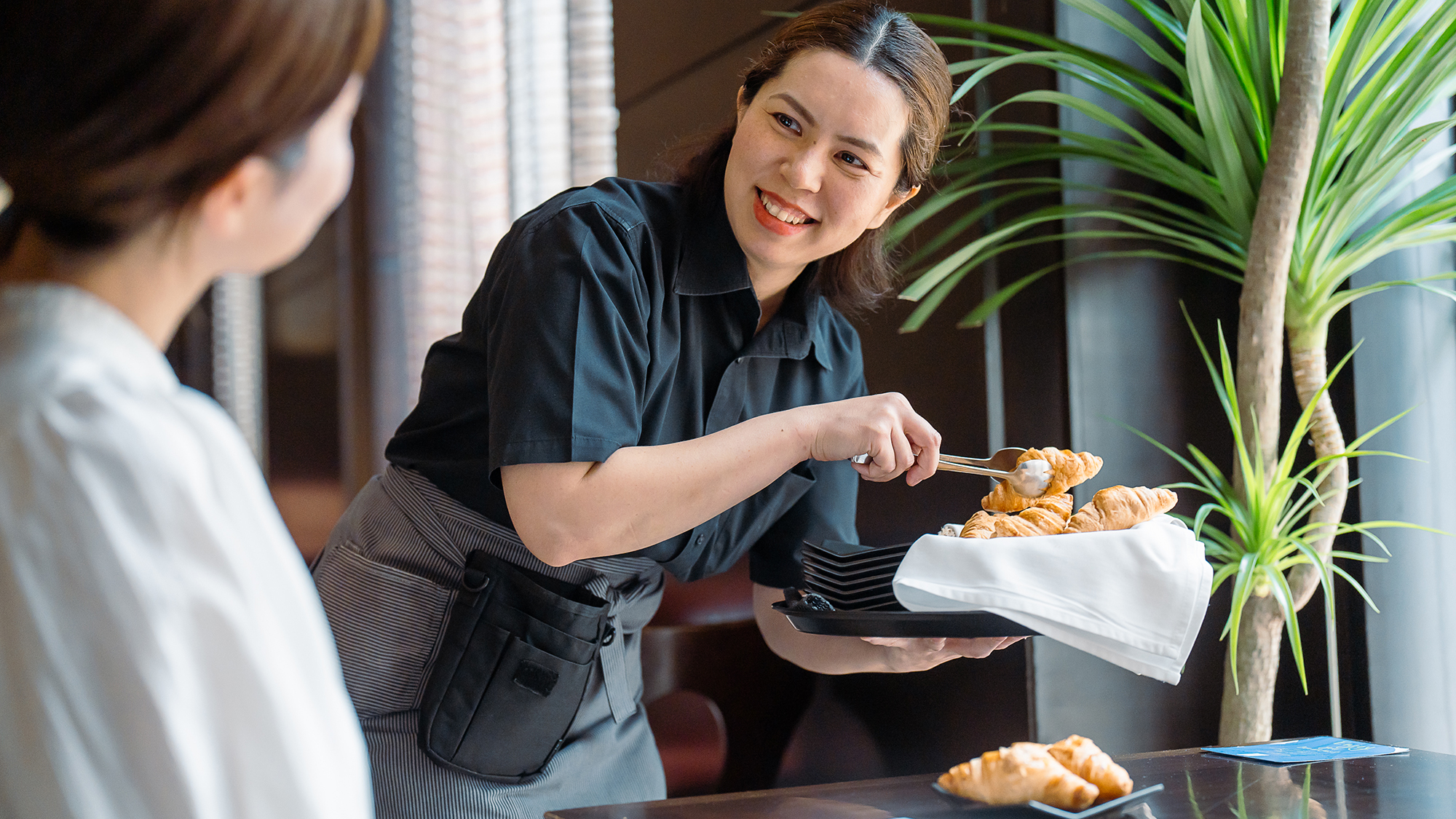 【朝食ビュッフェ】地元沖縄の食材をふんだんに使った琉・和・洋が揃う朝食ビュッフェ