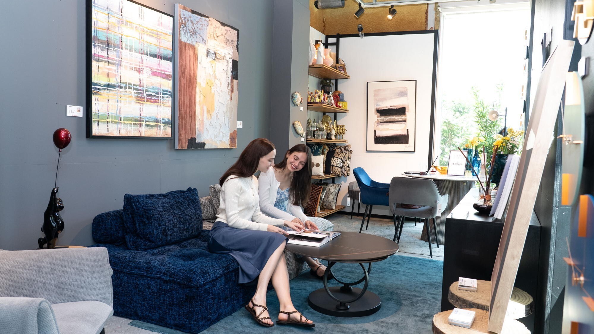 周辺観光｜KARE青山店