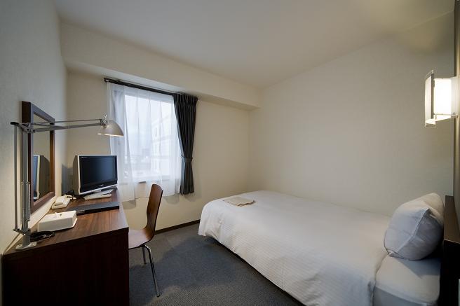 Comfort S / SD Tempat Tidur / Kamar 406