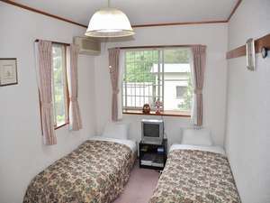★ Kamar bergaya Barat (contoh)