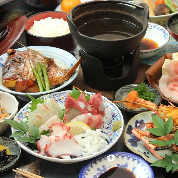 新鮮地魚満載+ヘルシー豚しゃぶ♪   最大20時までドリンクフリー（Alc.含む）