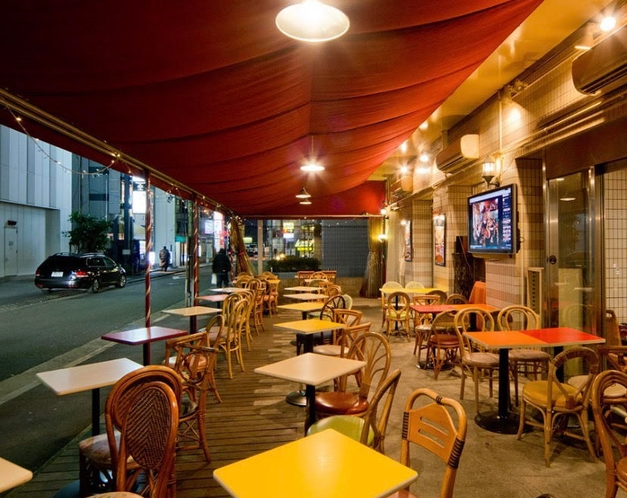 サクラカフェテラス席　Sakura Cafe terrace table