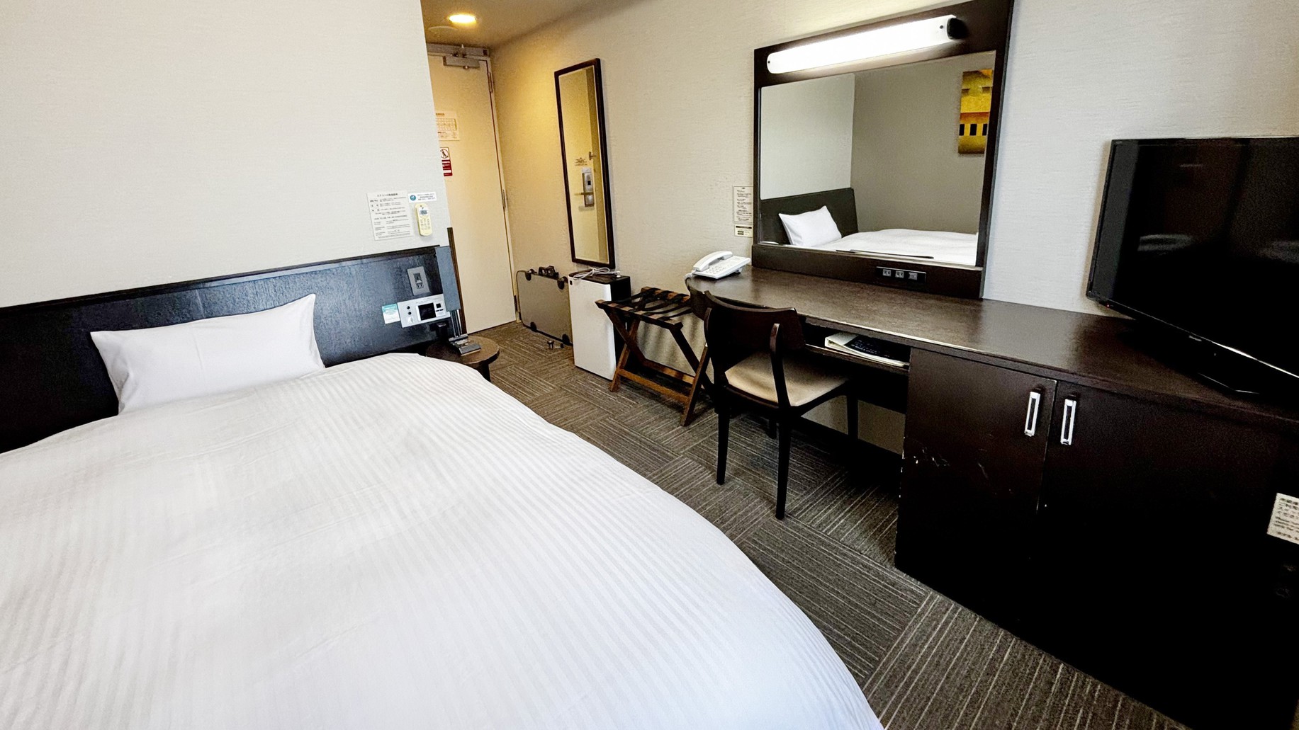 禁煙コンフォートシングル◆ベッド幅140cm/Wi-Fi完備