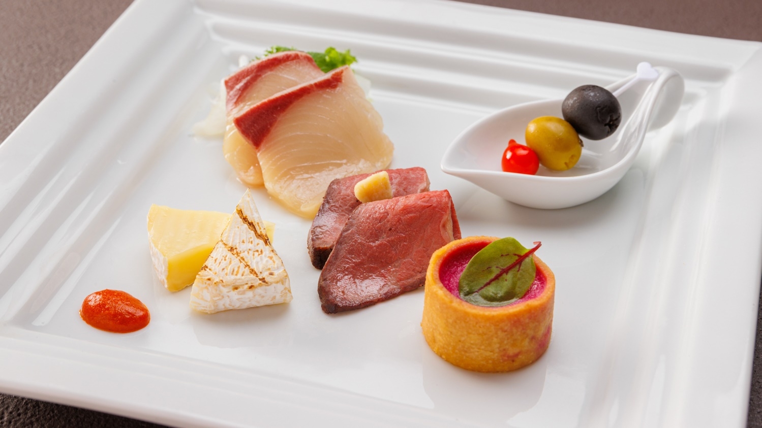 【楽天スーパーSALE】5％OFF！ 2種類から選べる冬限定ディナー＜2食付＞
