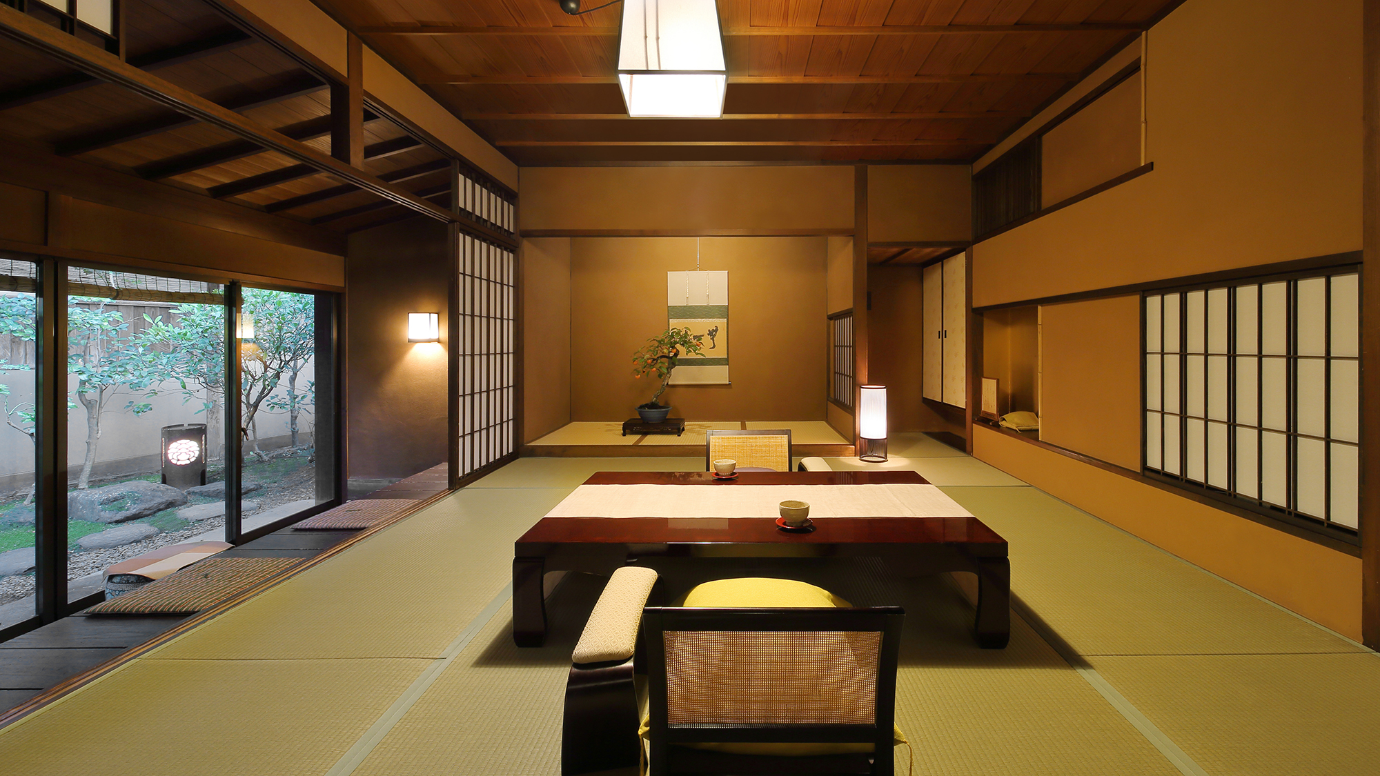 離れ「離塵境」　主室＋次の間＋縁側＋温泉半露天風呂