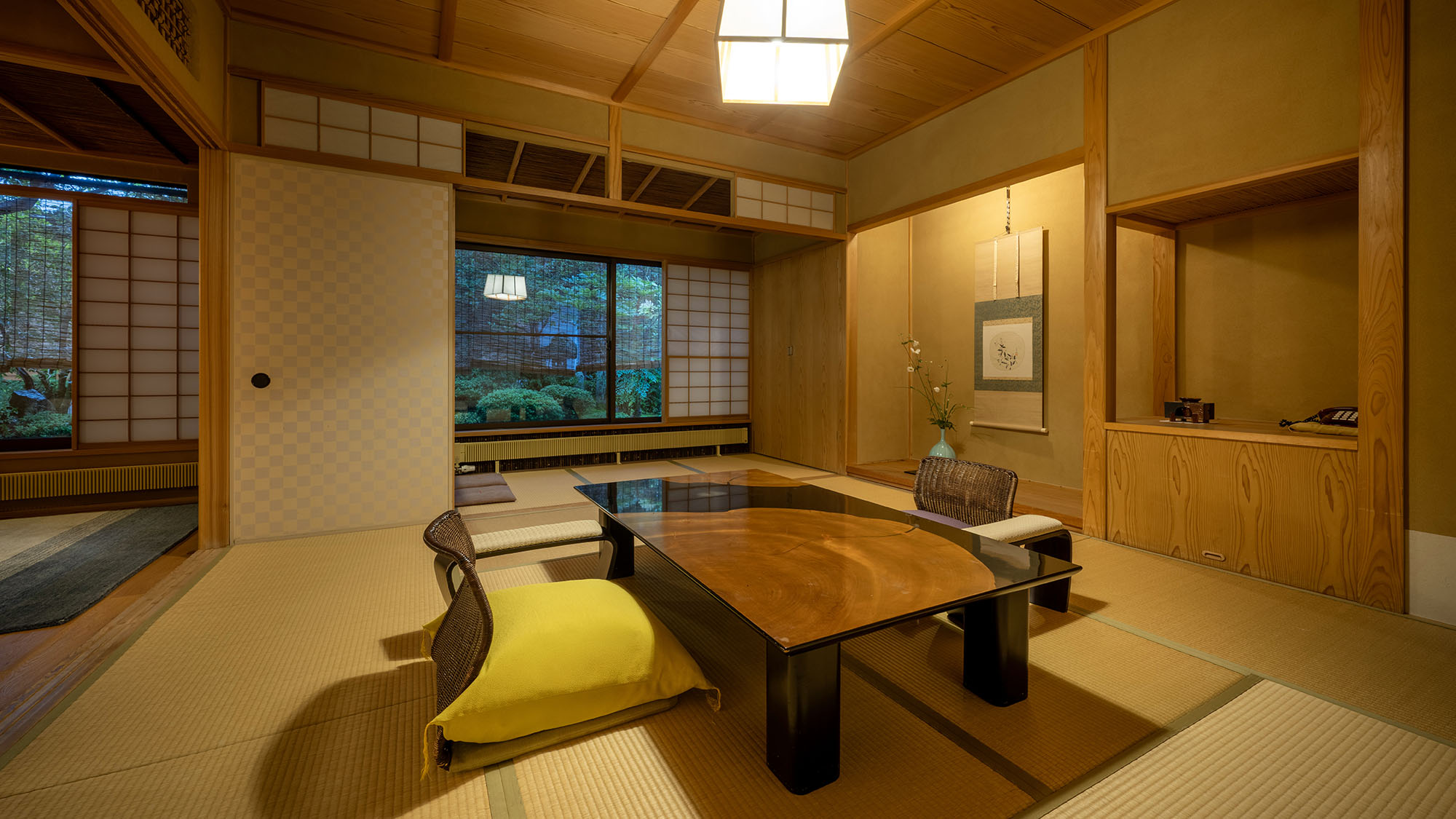 【東亭和スイート-温泉半露天風呂タイプ】和室