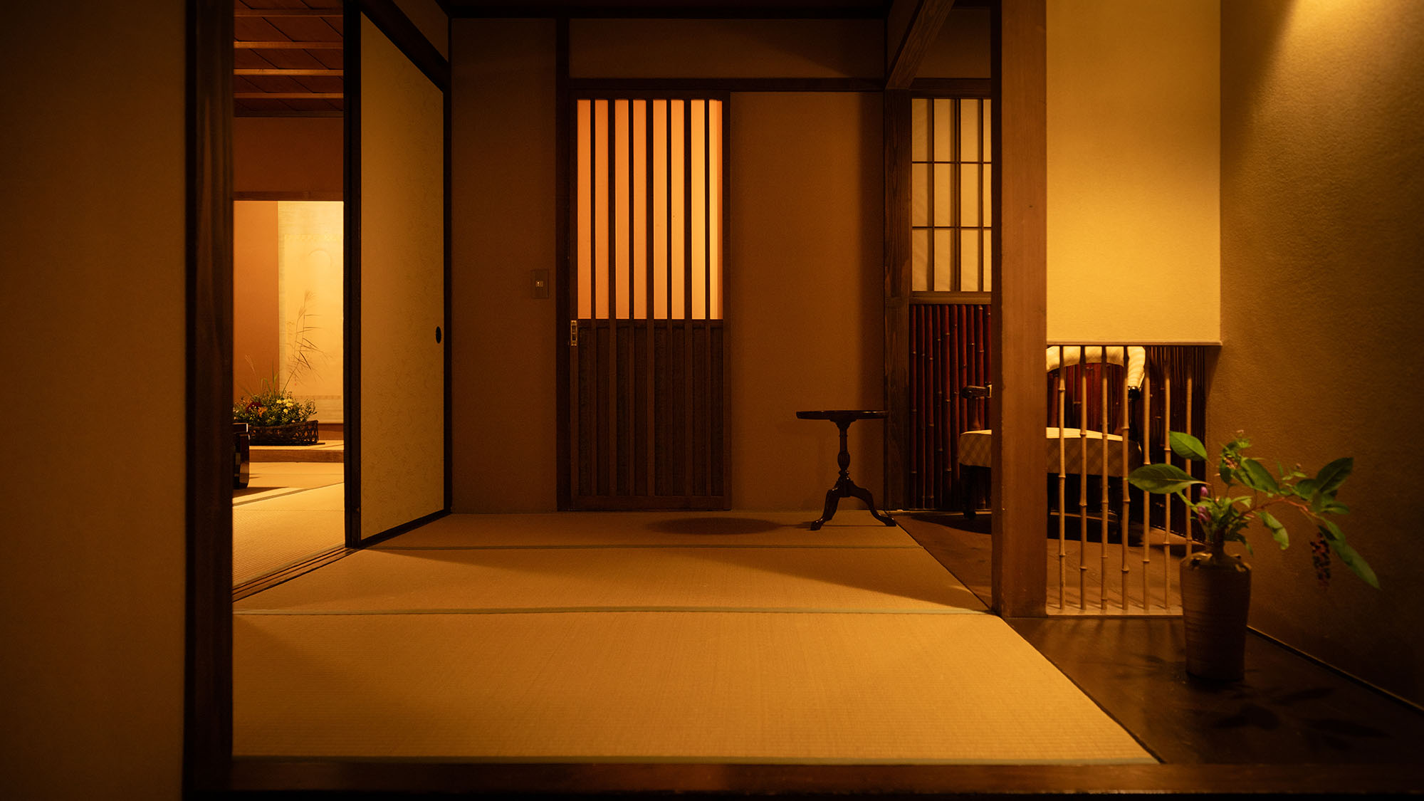 【離れ-離塵境】主室＋次の間＋縁側＋温泉露天風呂 