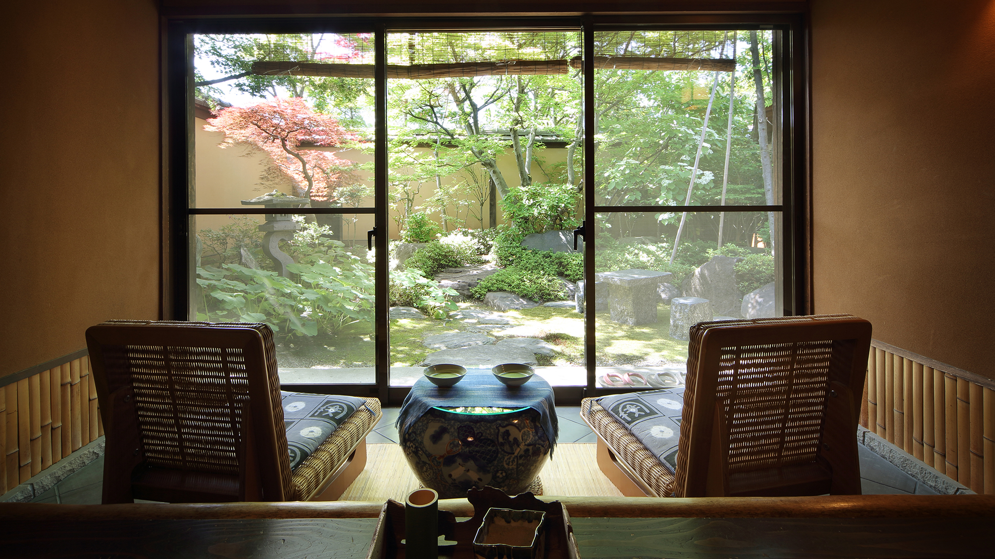 離れ「離塵境」　主室＋次の間＋縁側＋蔵王石温泉露天風呂