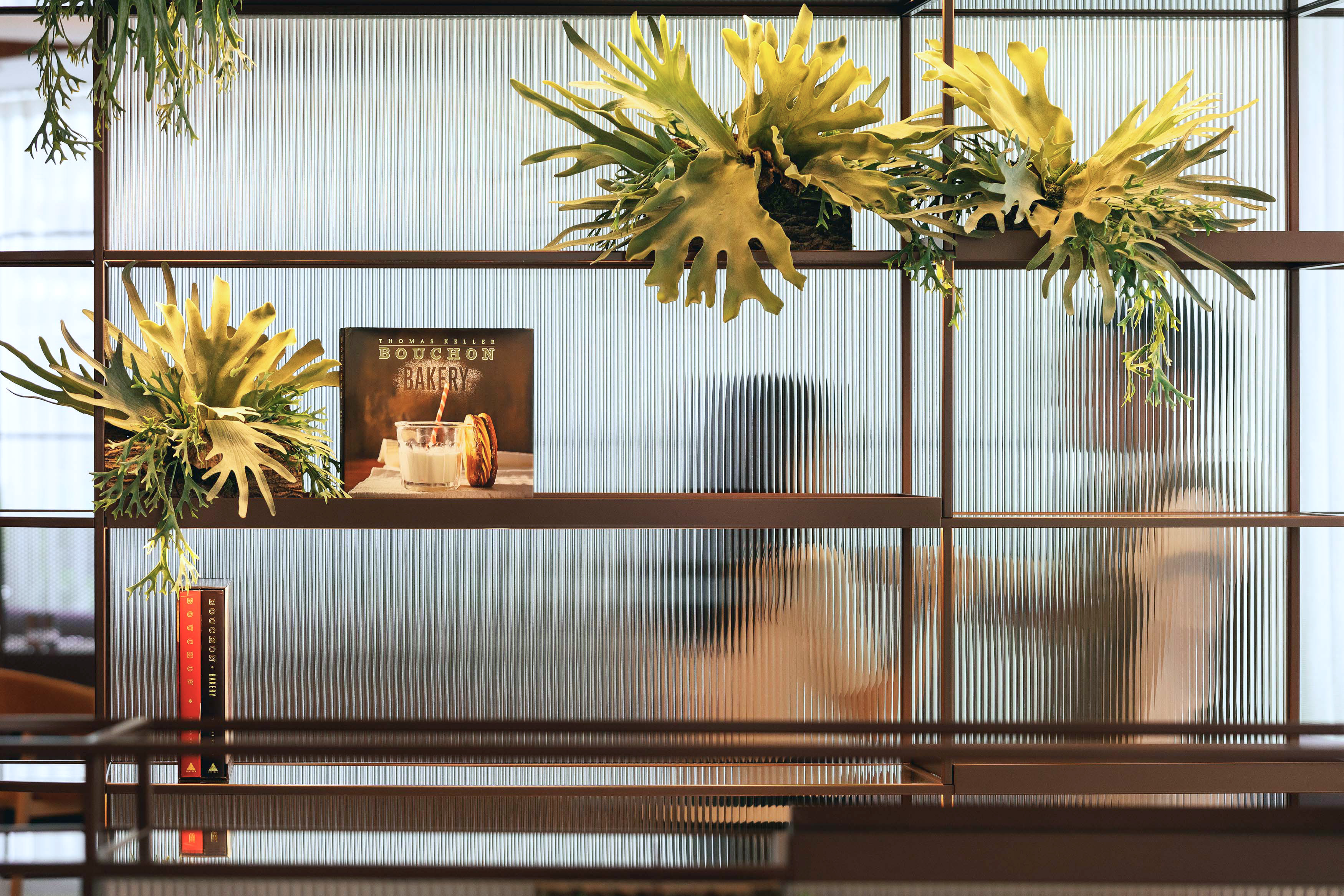 レストラン【板石】