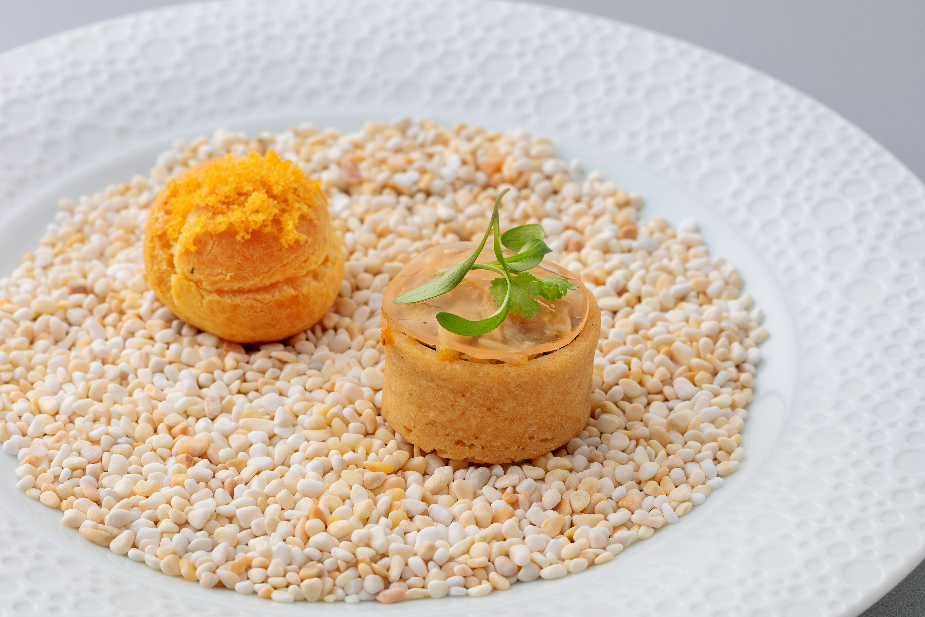 レストラン【板石】