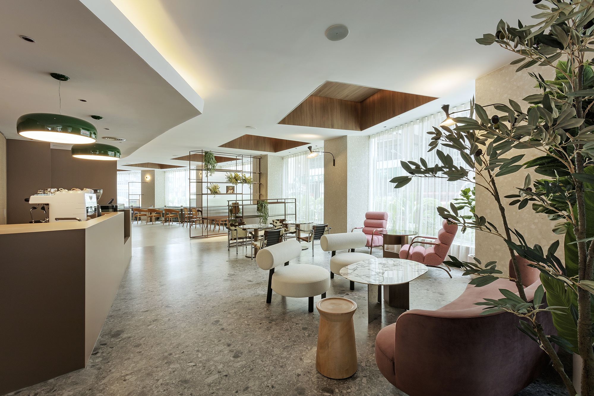 レストラン【板石】