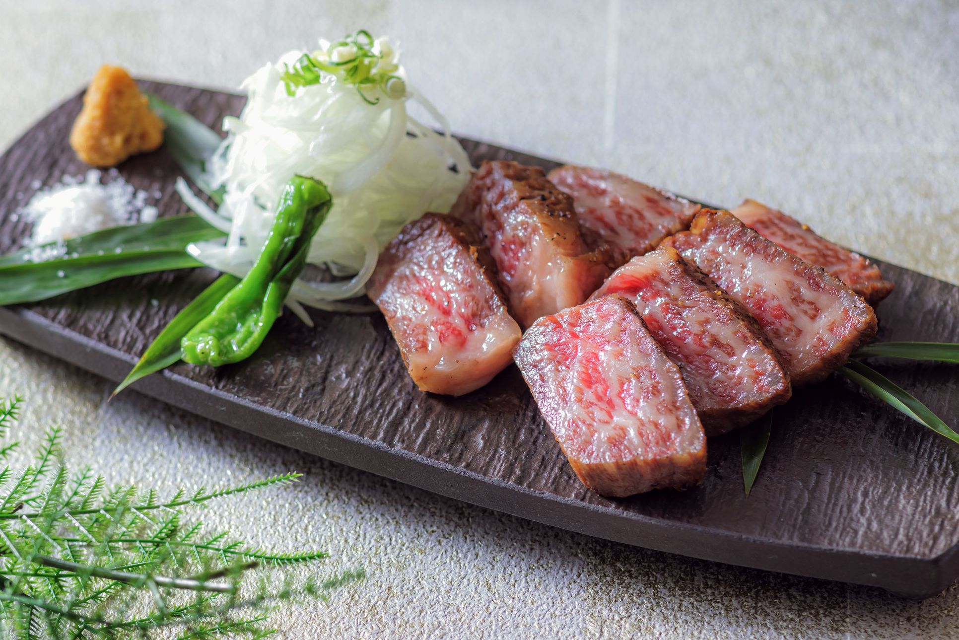 【1泊2食】ゴルフや観光、ビジネスに！炉端焼レストラン志古津料理長厳選・花コースの夕食と朝食ブッフェ