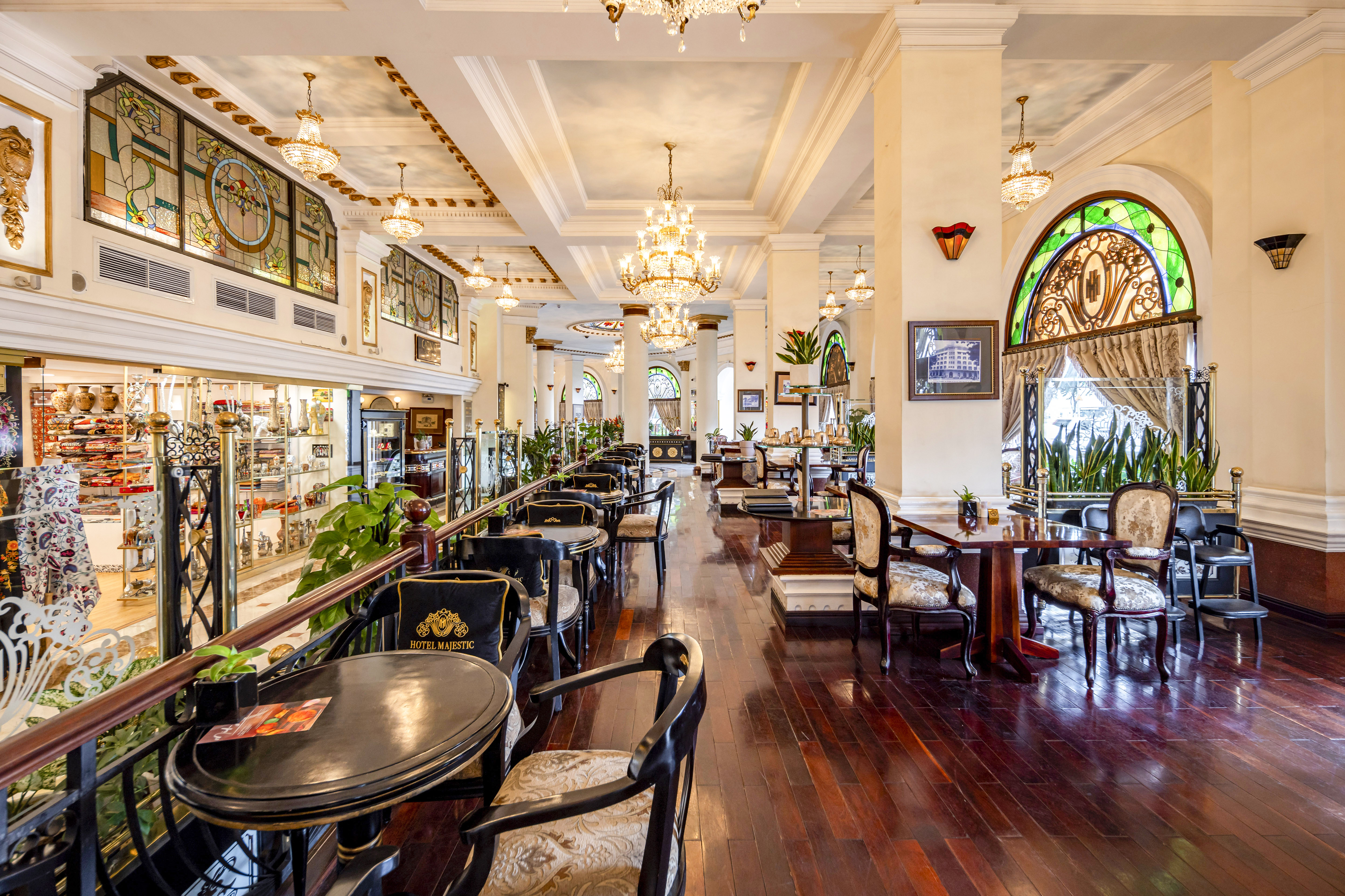 カティーナ ラウンジ