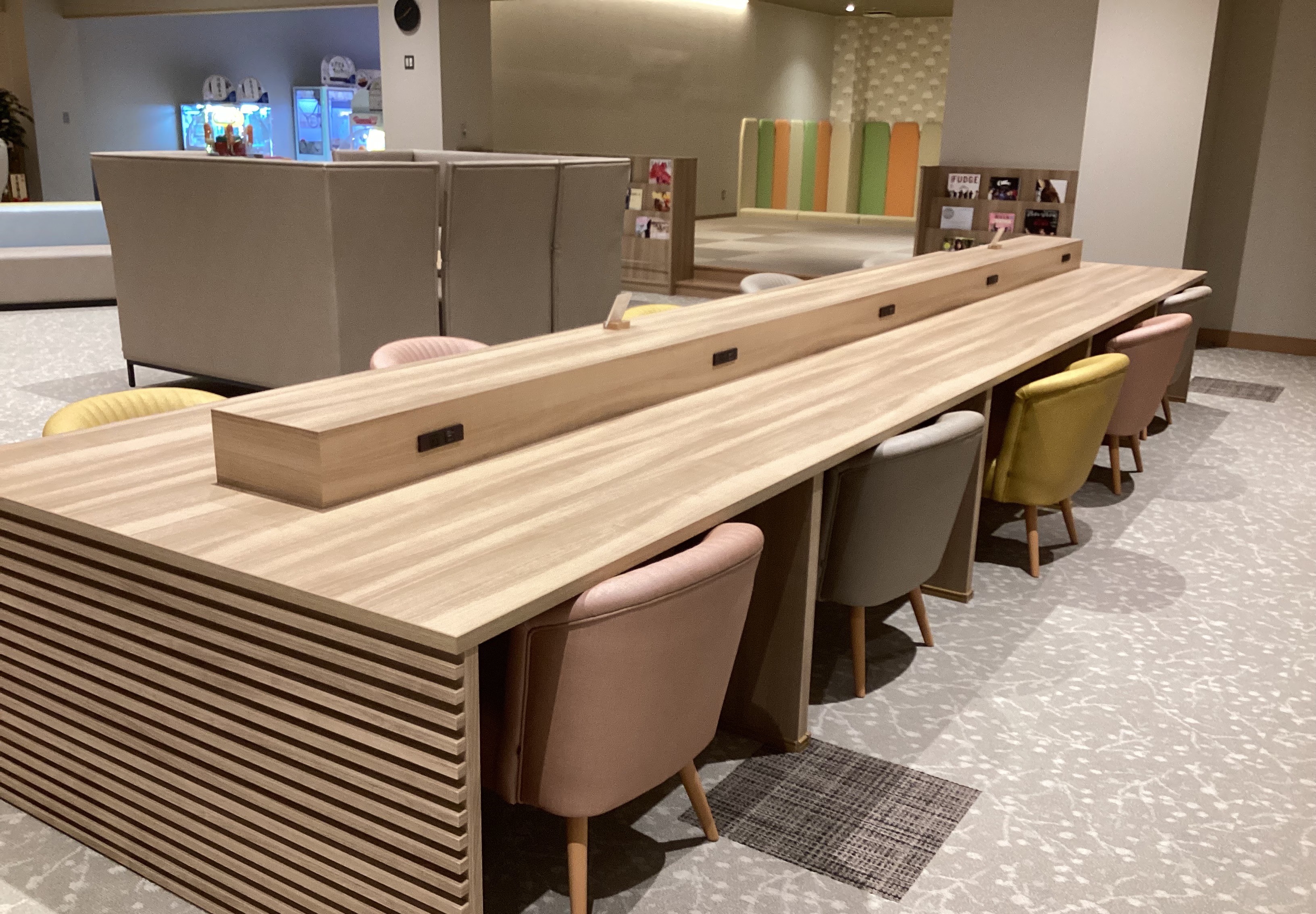 【コロナの湯デスクワークスペース】