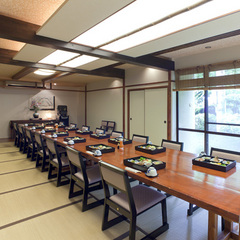 宴会場：花舞
