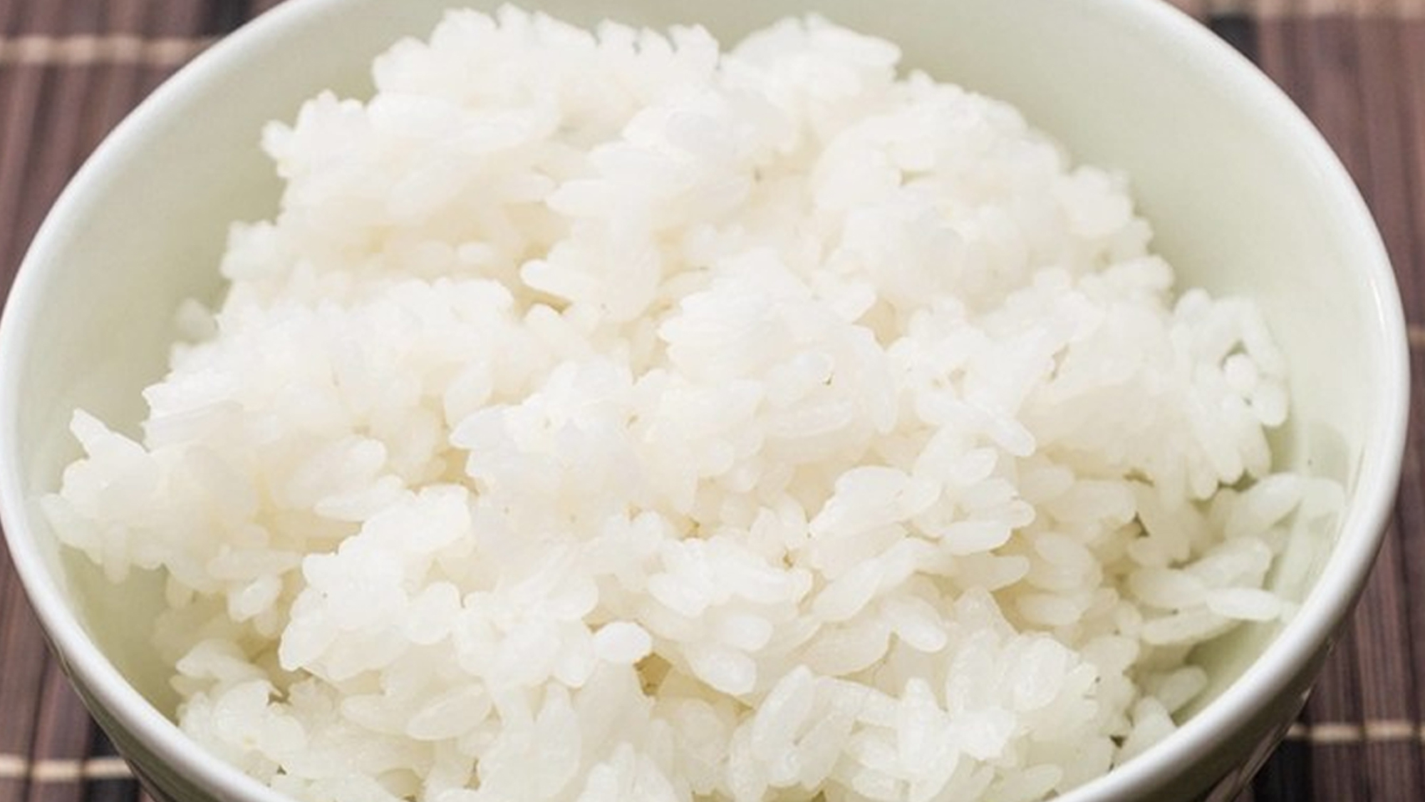 *【白ご飯】自家製農園から届いた新鮮なお米を炊きたてでお出しします。