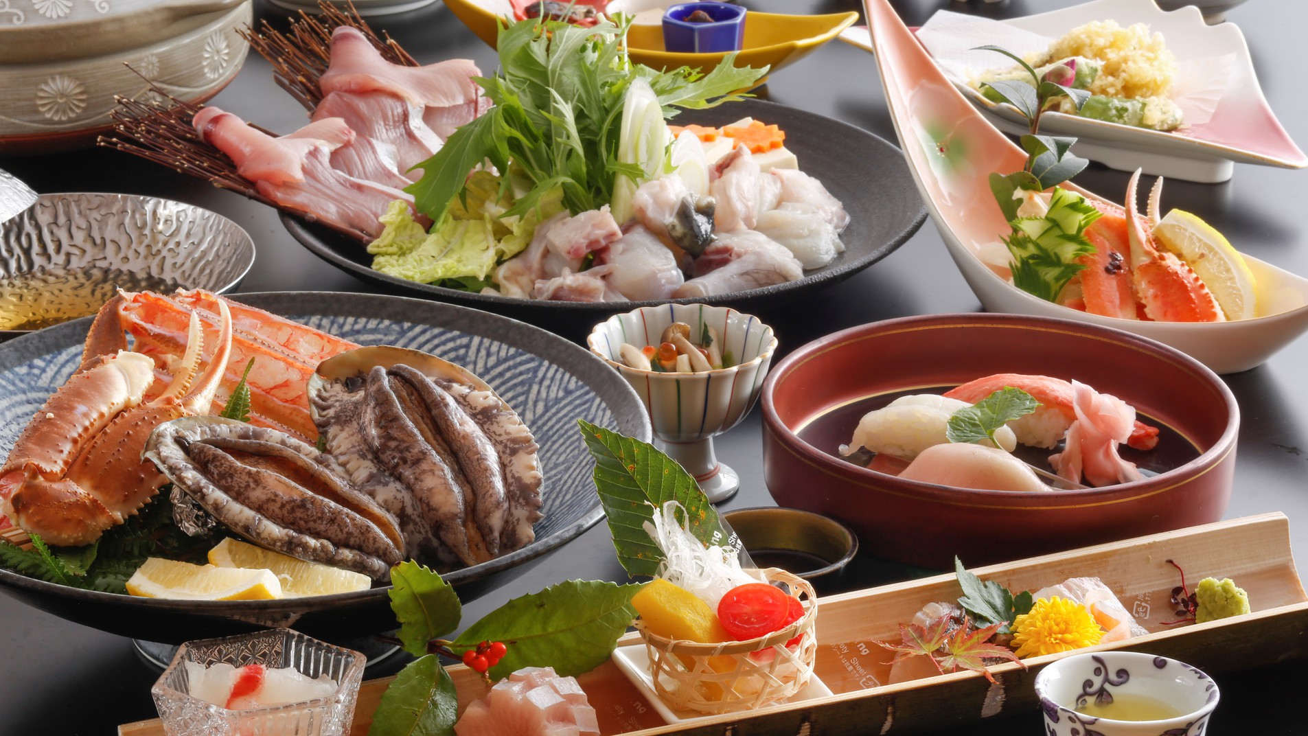 食の饗宴！蟹×鰤×河豚×鮑に舌鼓！絶景オーシャンビュー＆露天風呂付客室で過ごす京都の休日♪