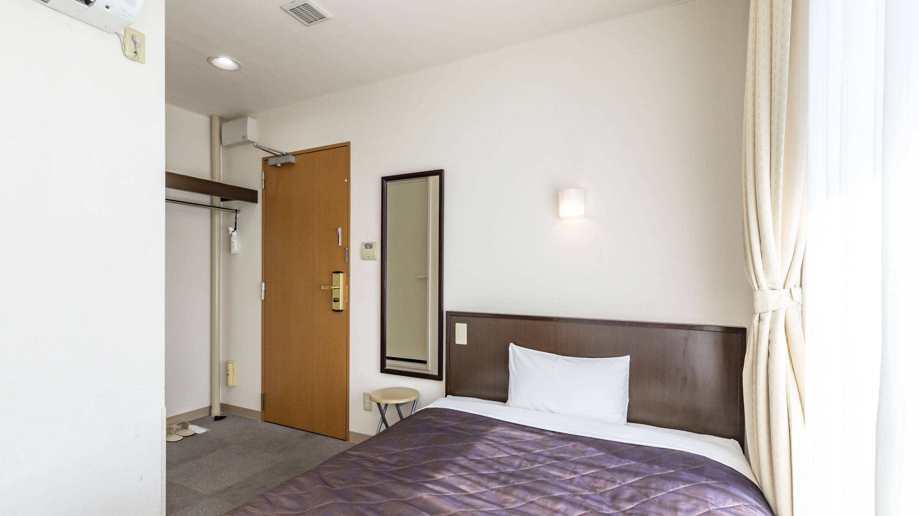 ワイドシングルルーム