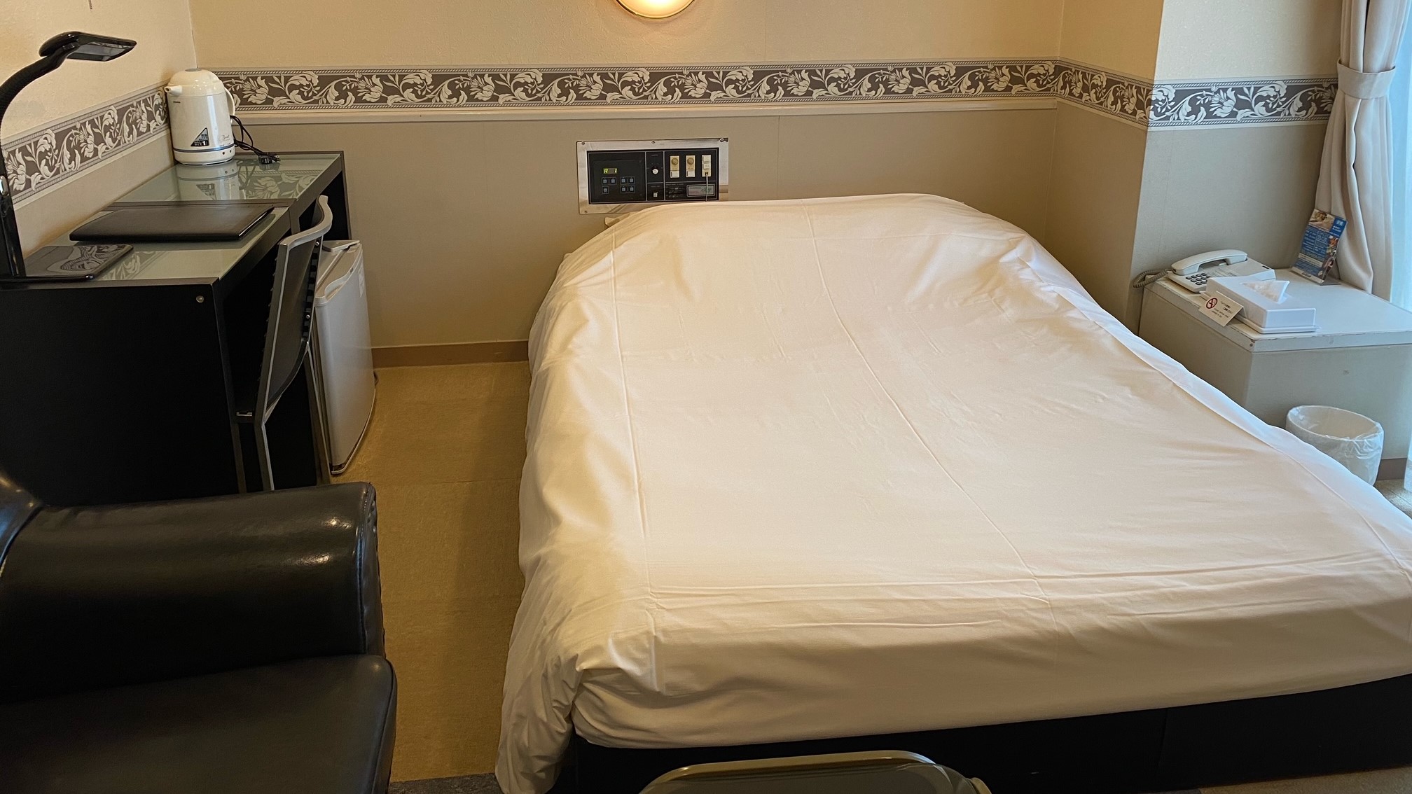 喫煙セミダブル