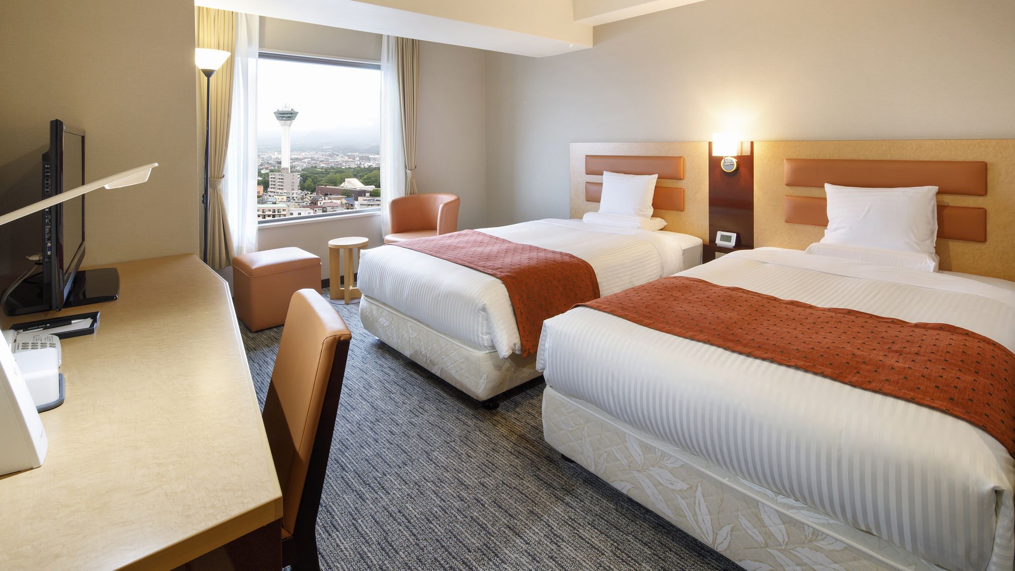 スーペリアツイン(27平米)　120cm幅 ベッド2台　エキストラベッド1台追加で最大3名様まで