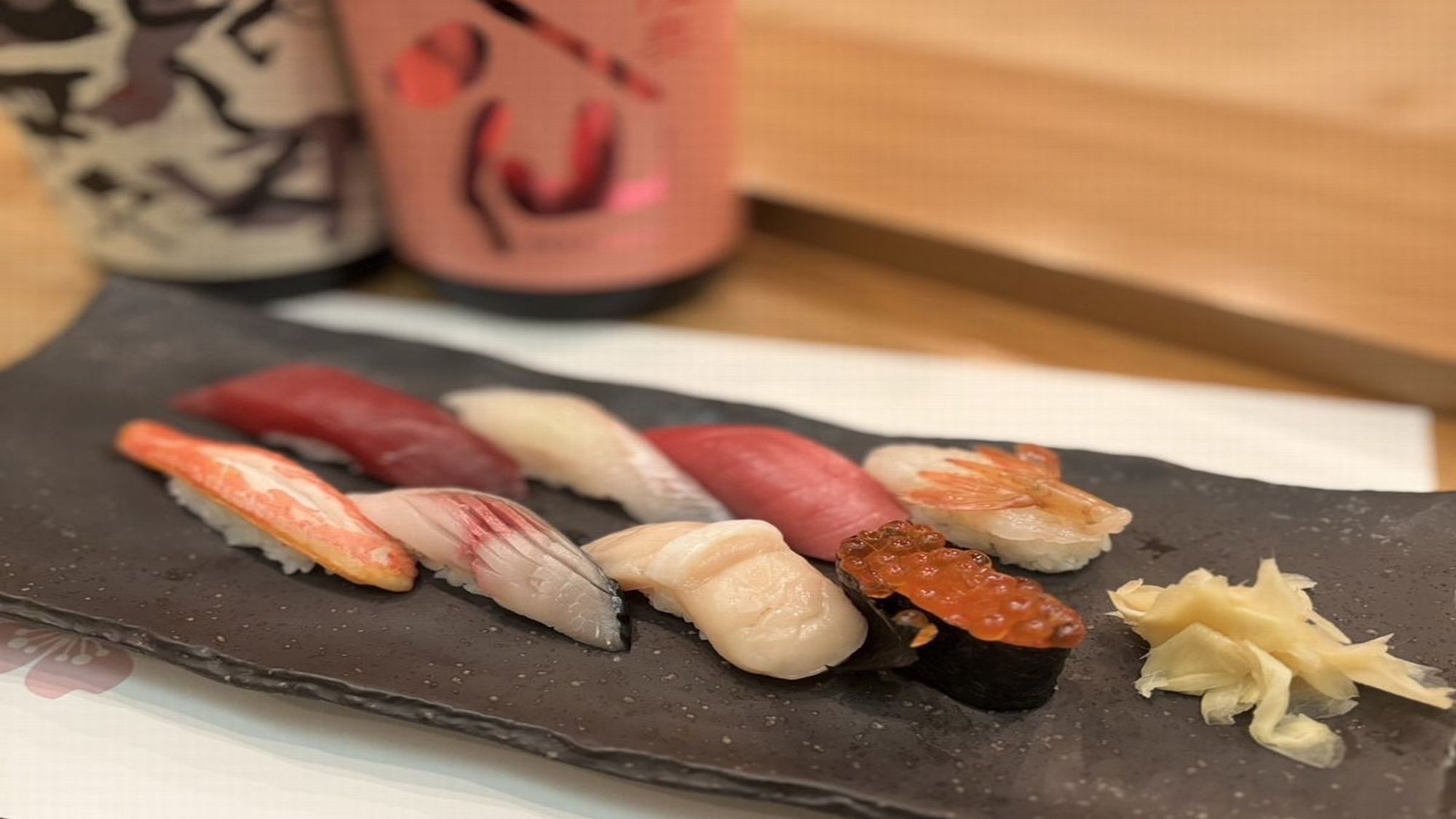 「鮨ひろ樹」で味わう旬の鮨とホテル朝食／2食付きプラン 