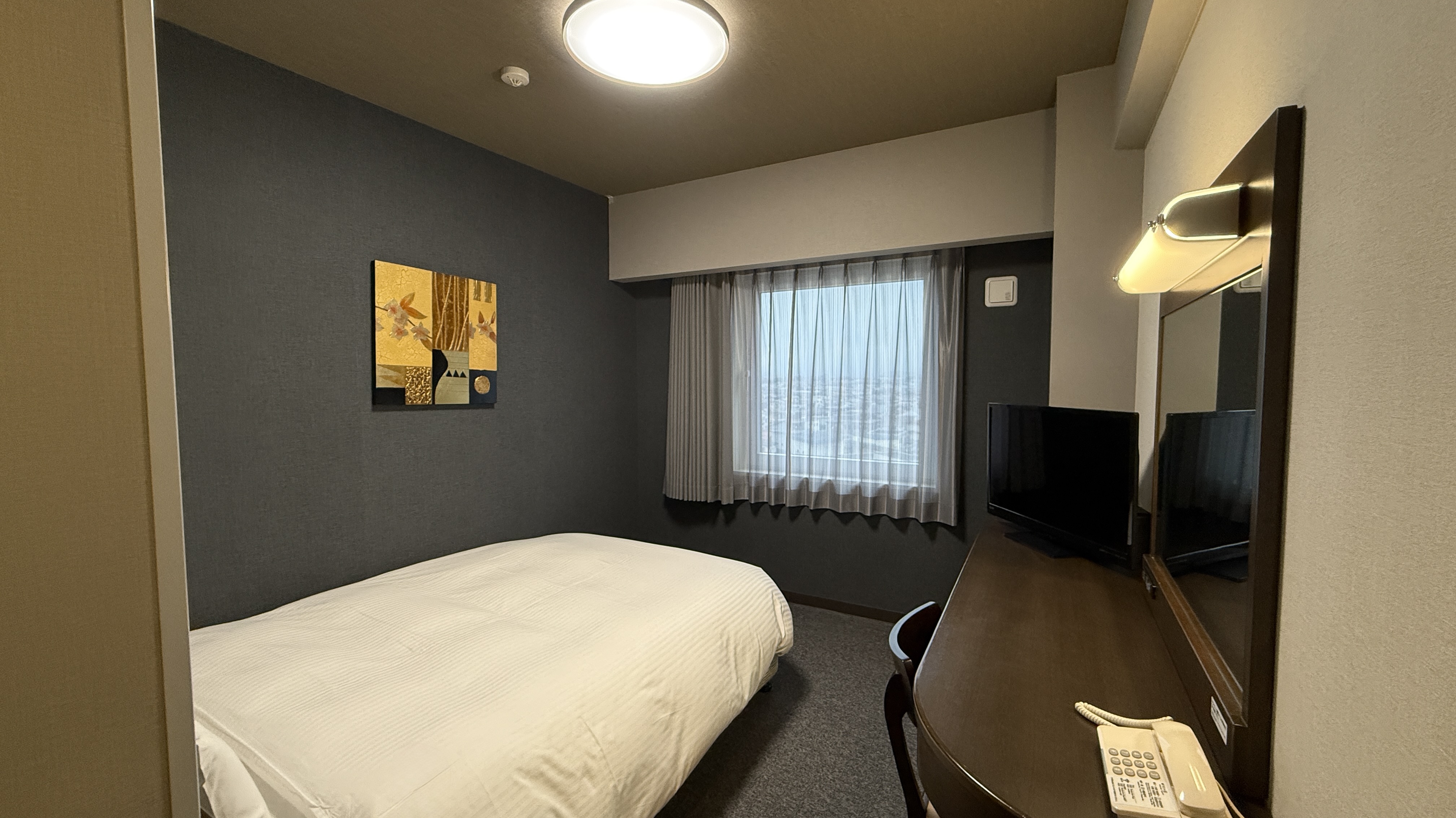 コンフォートセミダブルルーム