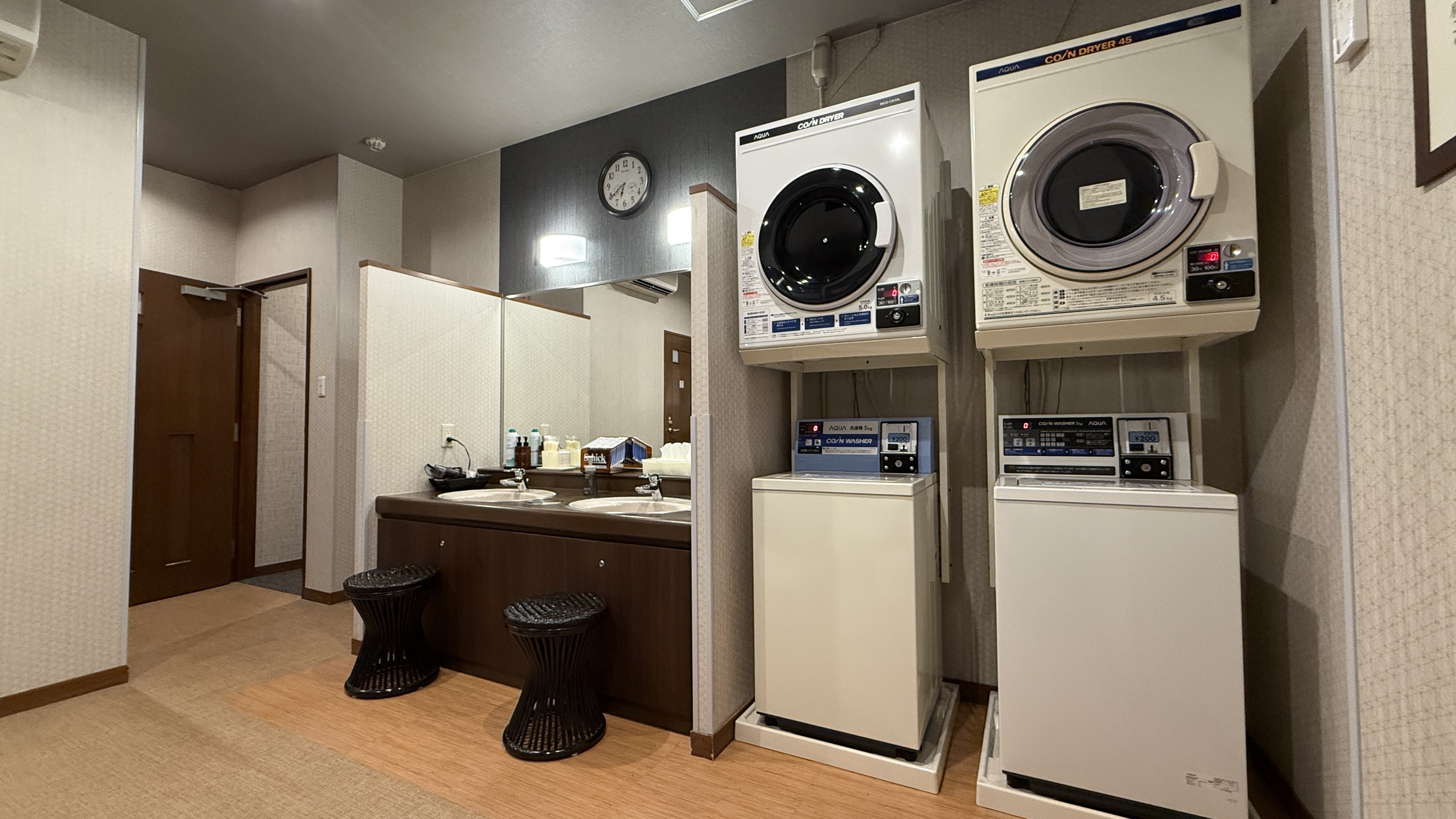 男性用大浴場【ランドリー】