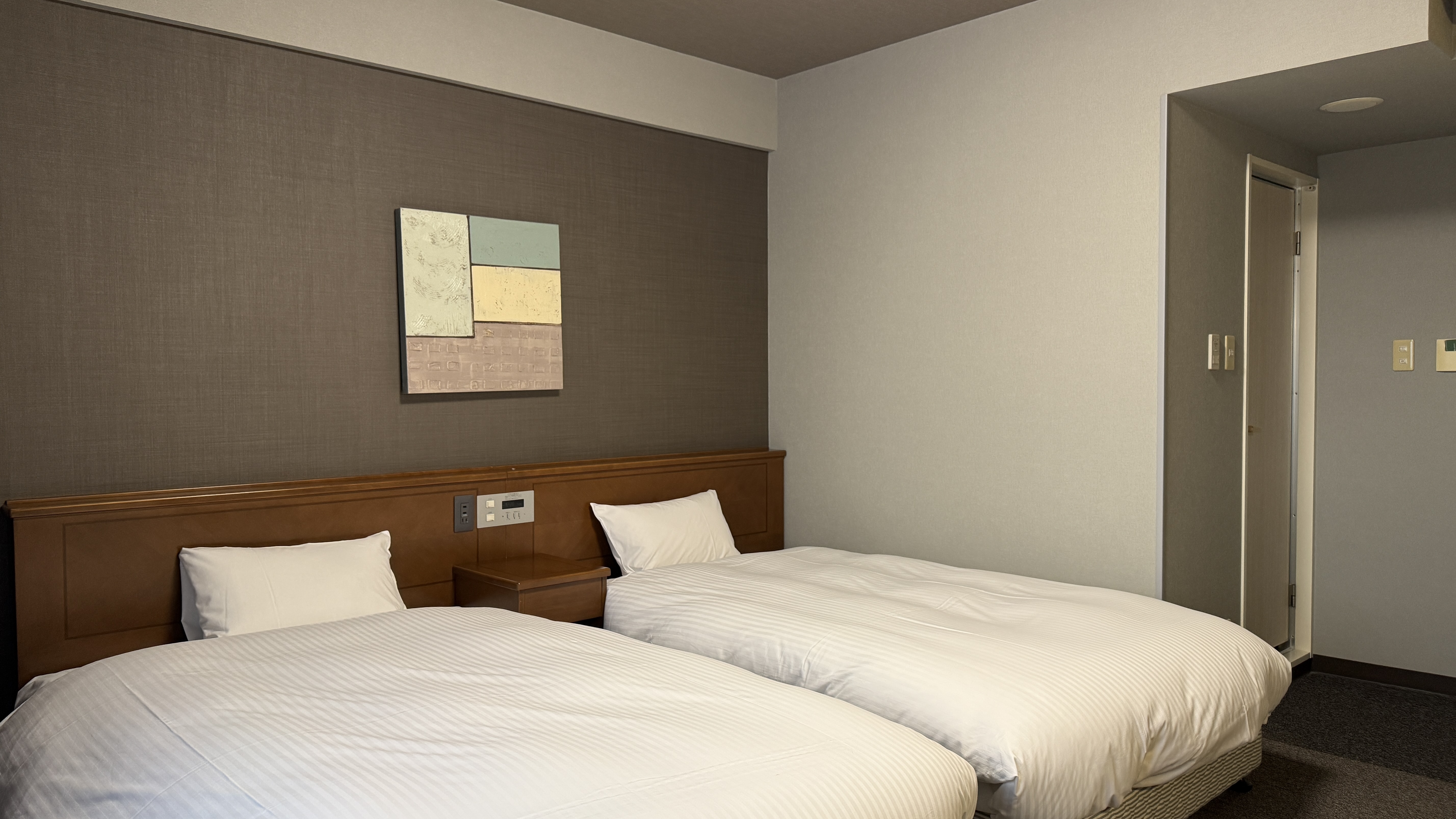 スタンダードツインルーム