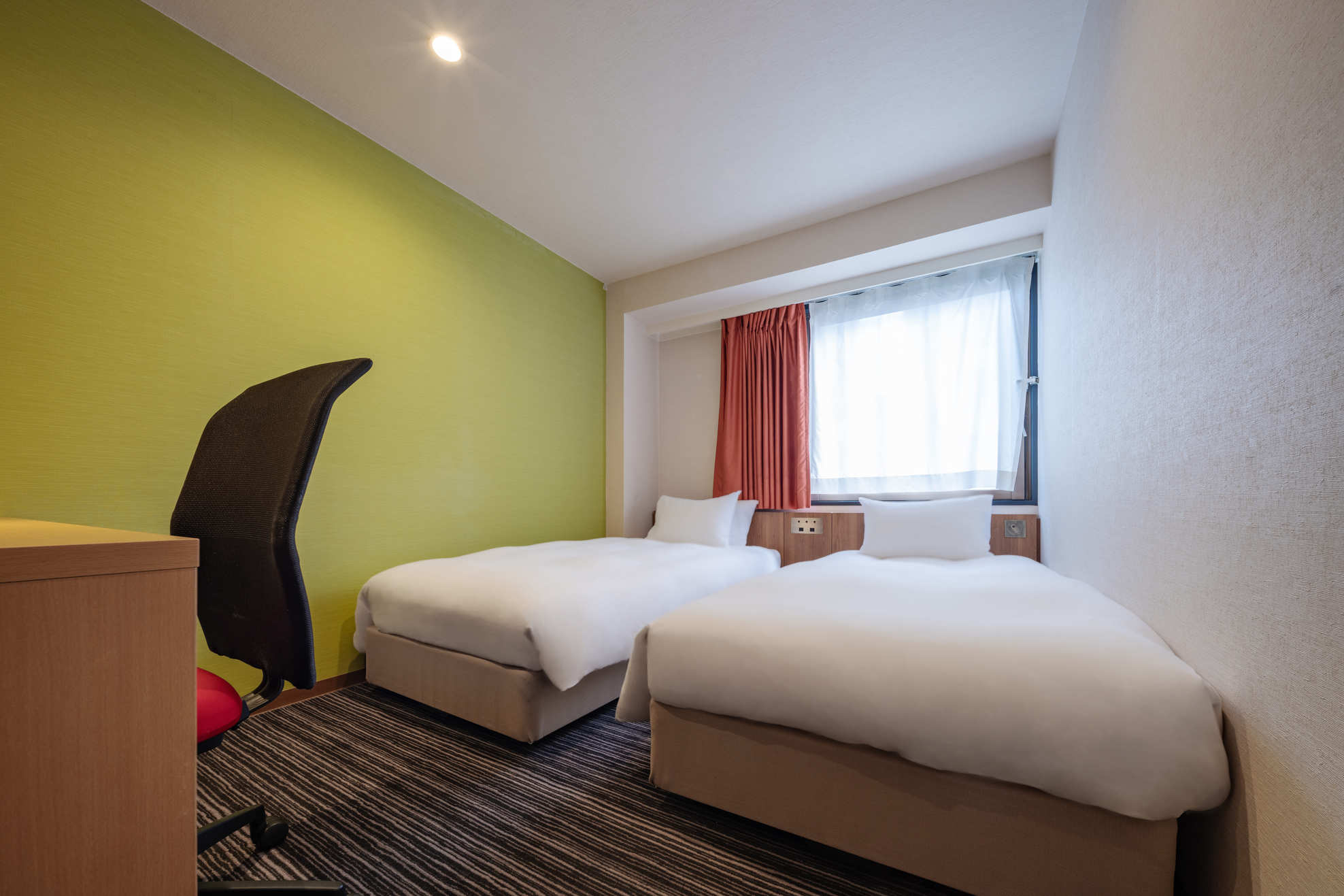 スーペリアツイン