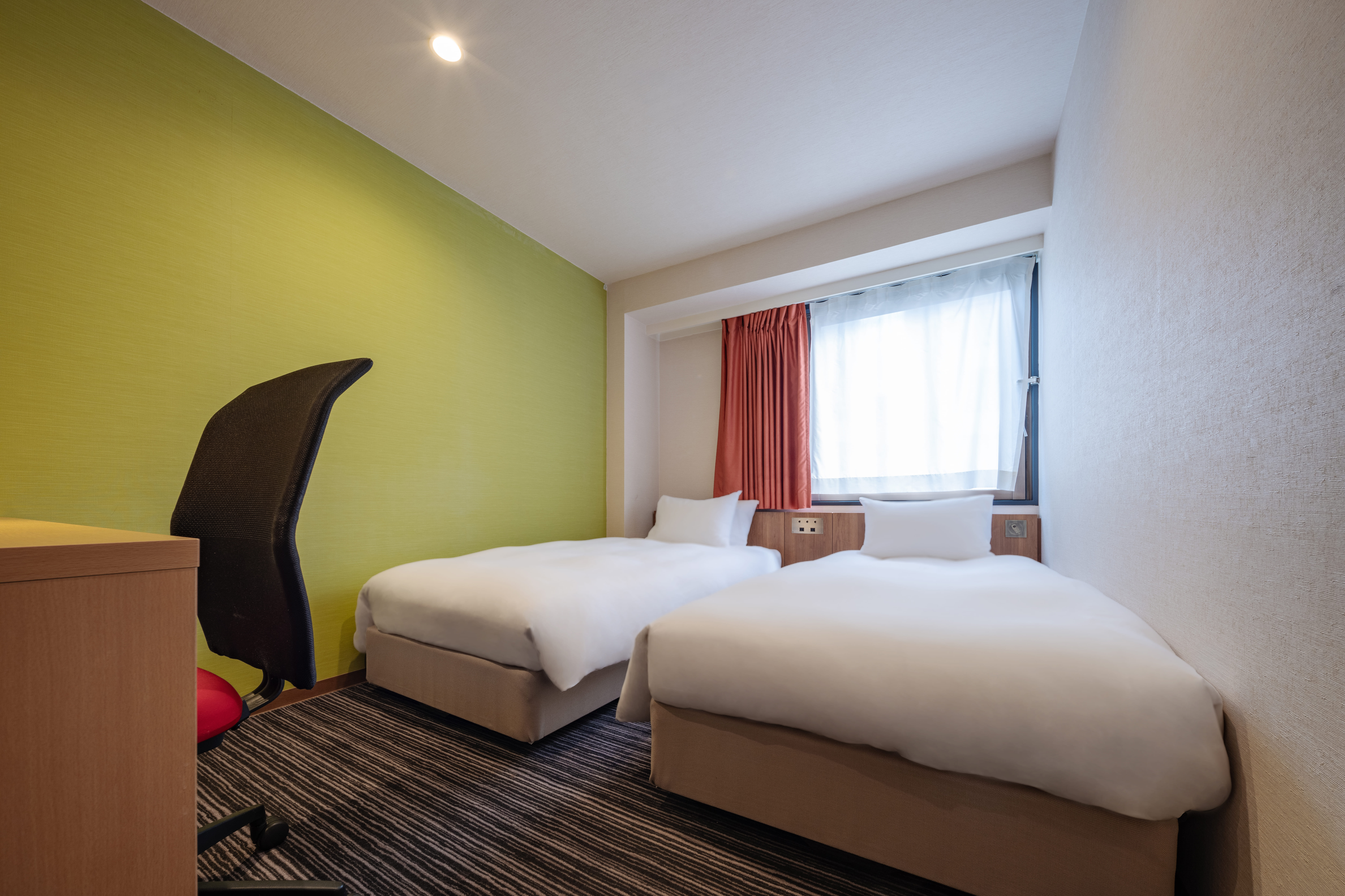 スーペリアツイン